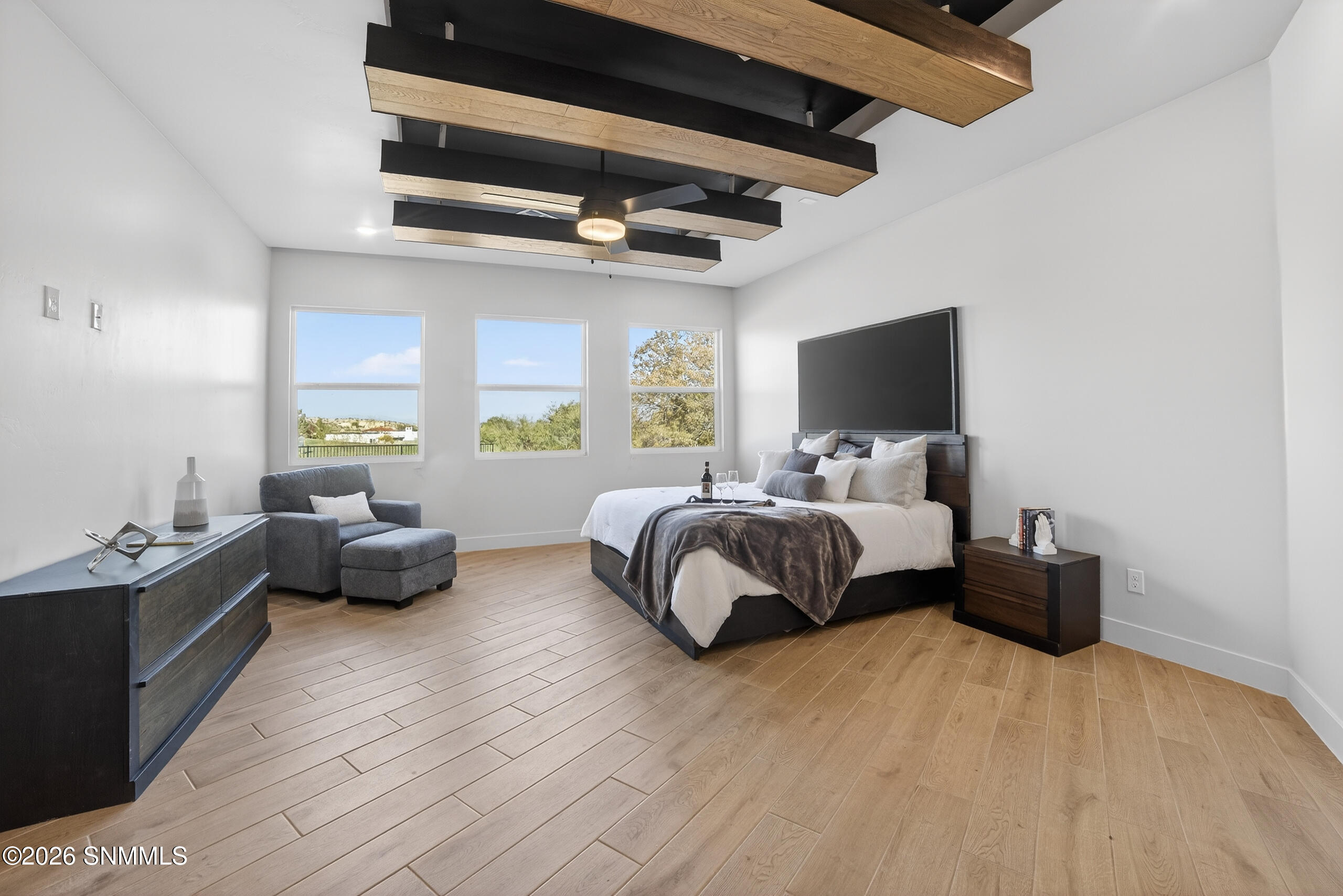 6740 VIA EMMA v2.0-9