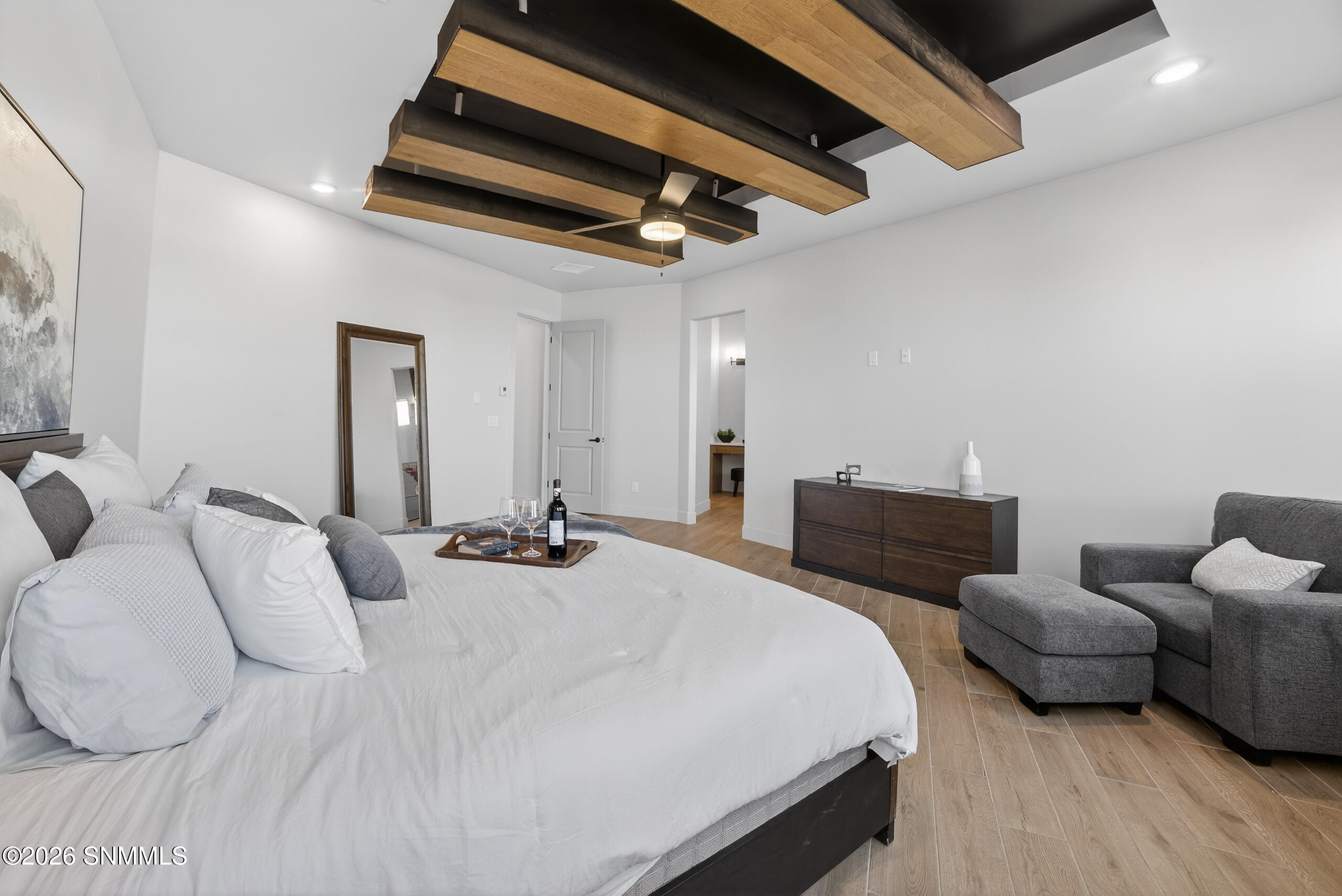 6740 VIA EMMA v2.0-11