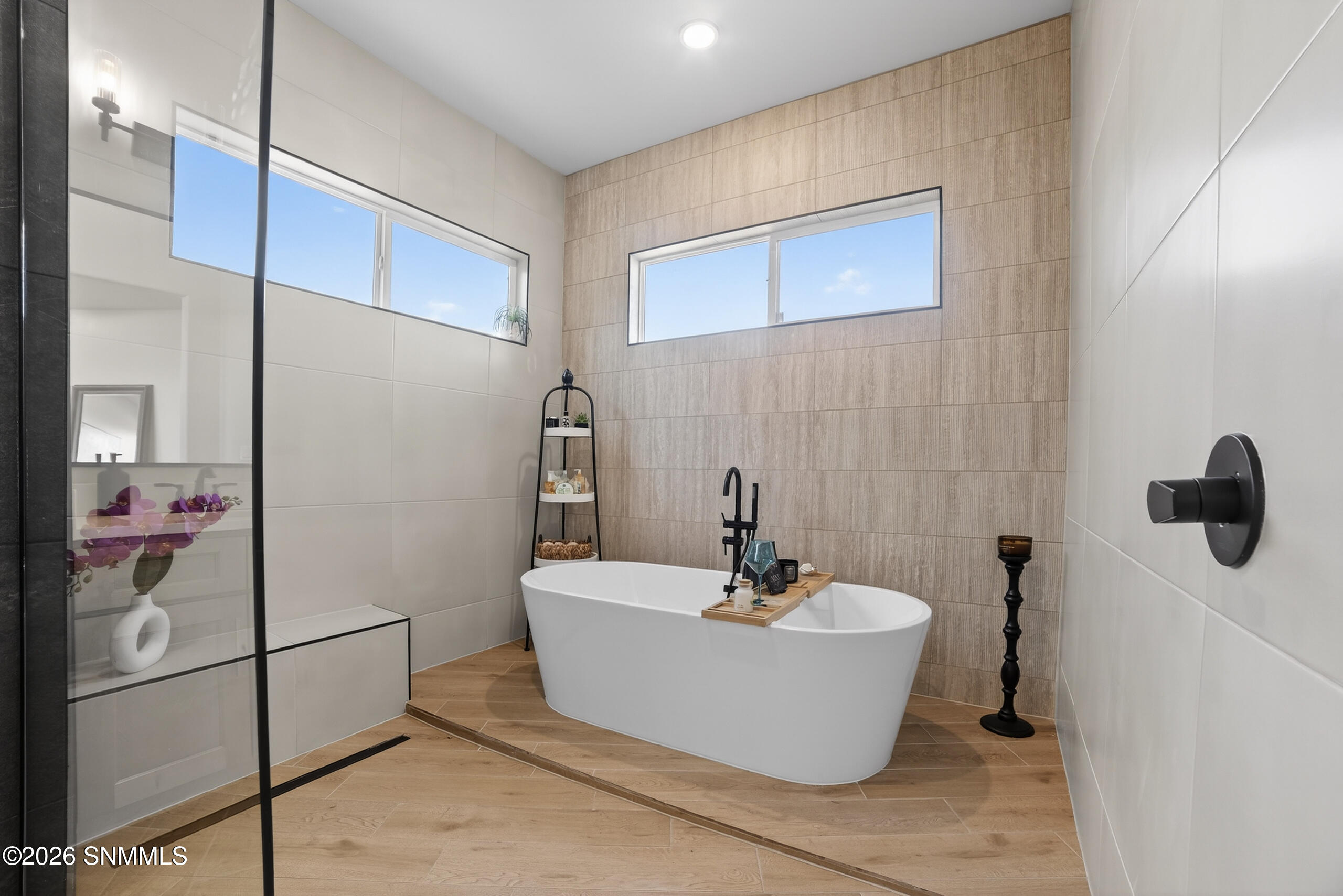 6740 VIA EMMA v2.0-13