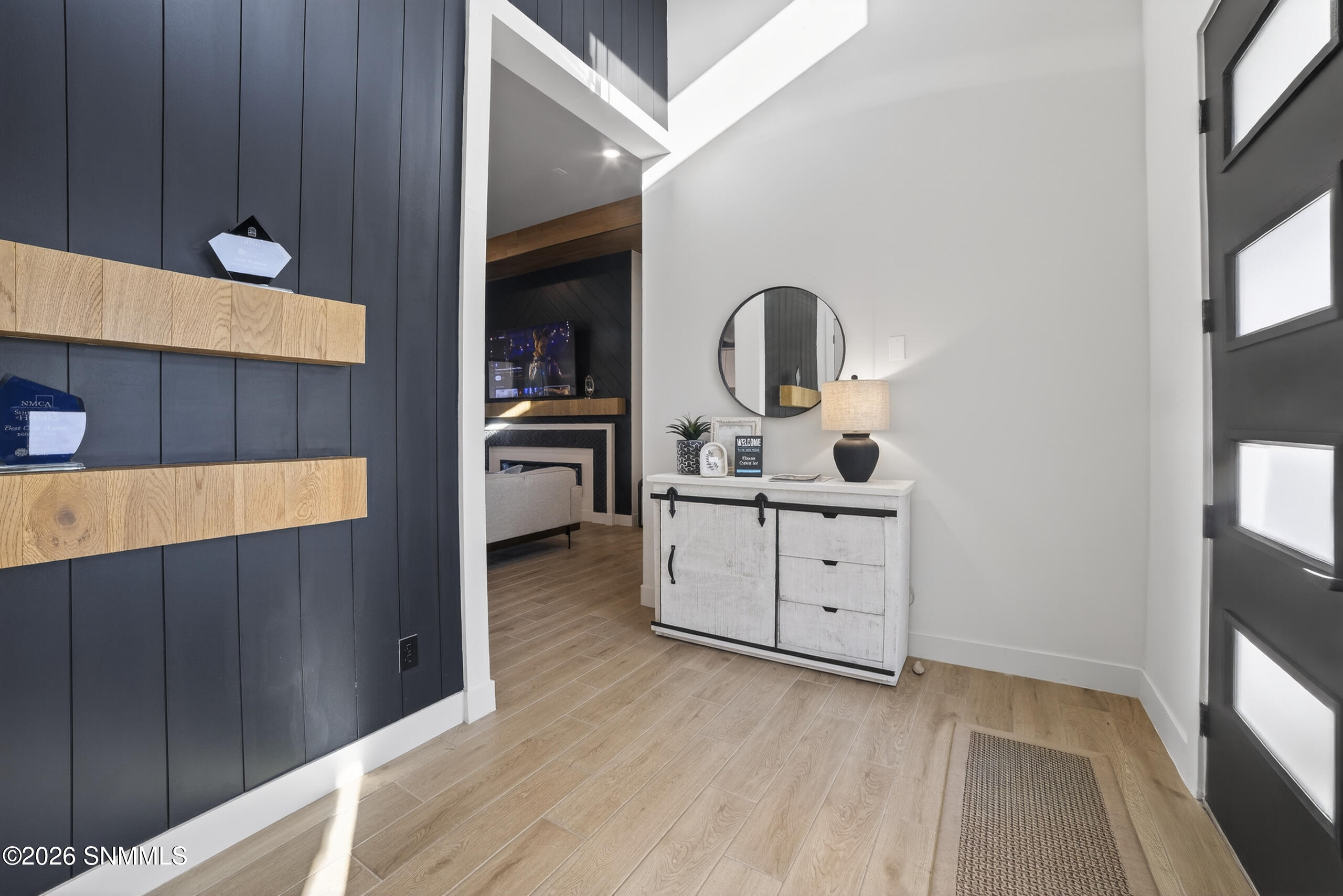 6740 VIA EMMA v2.0-1