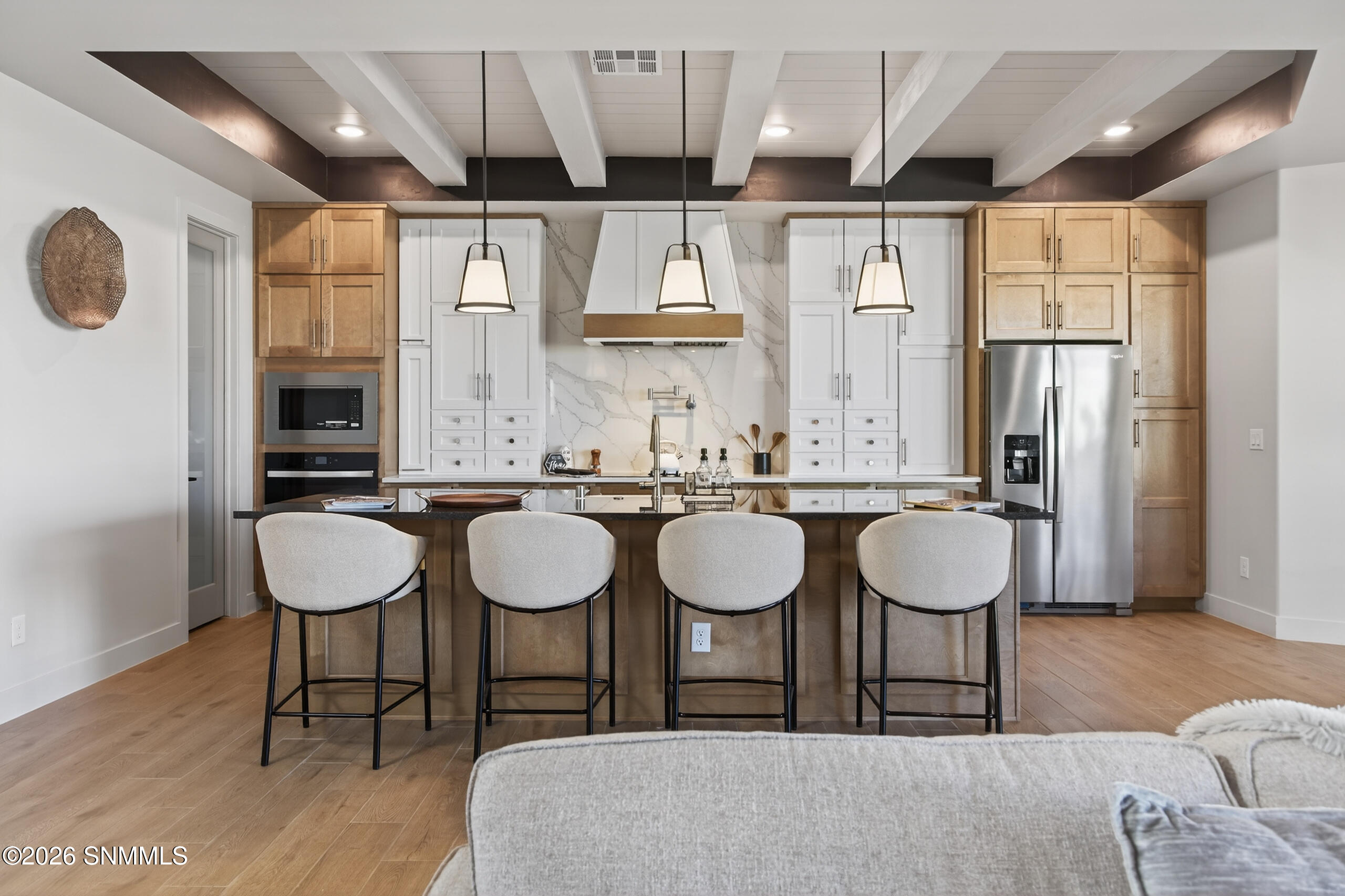 6740 VIA EMMA v2.0-5