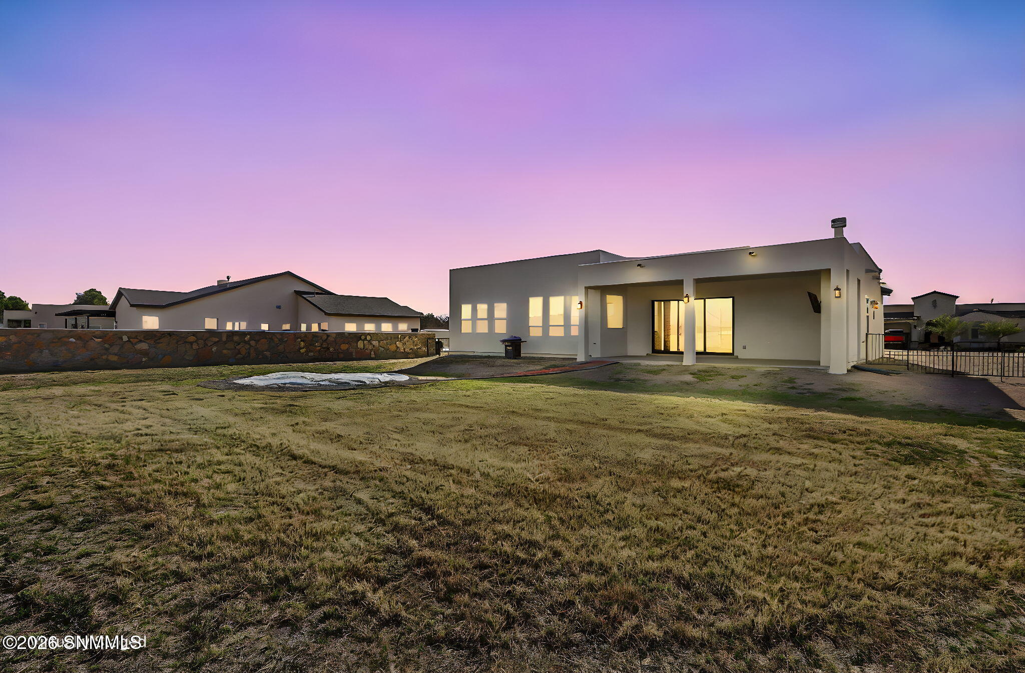 46-web-or-mls-IMG_9070 day to dusk