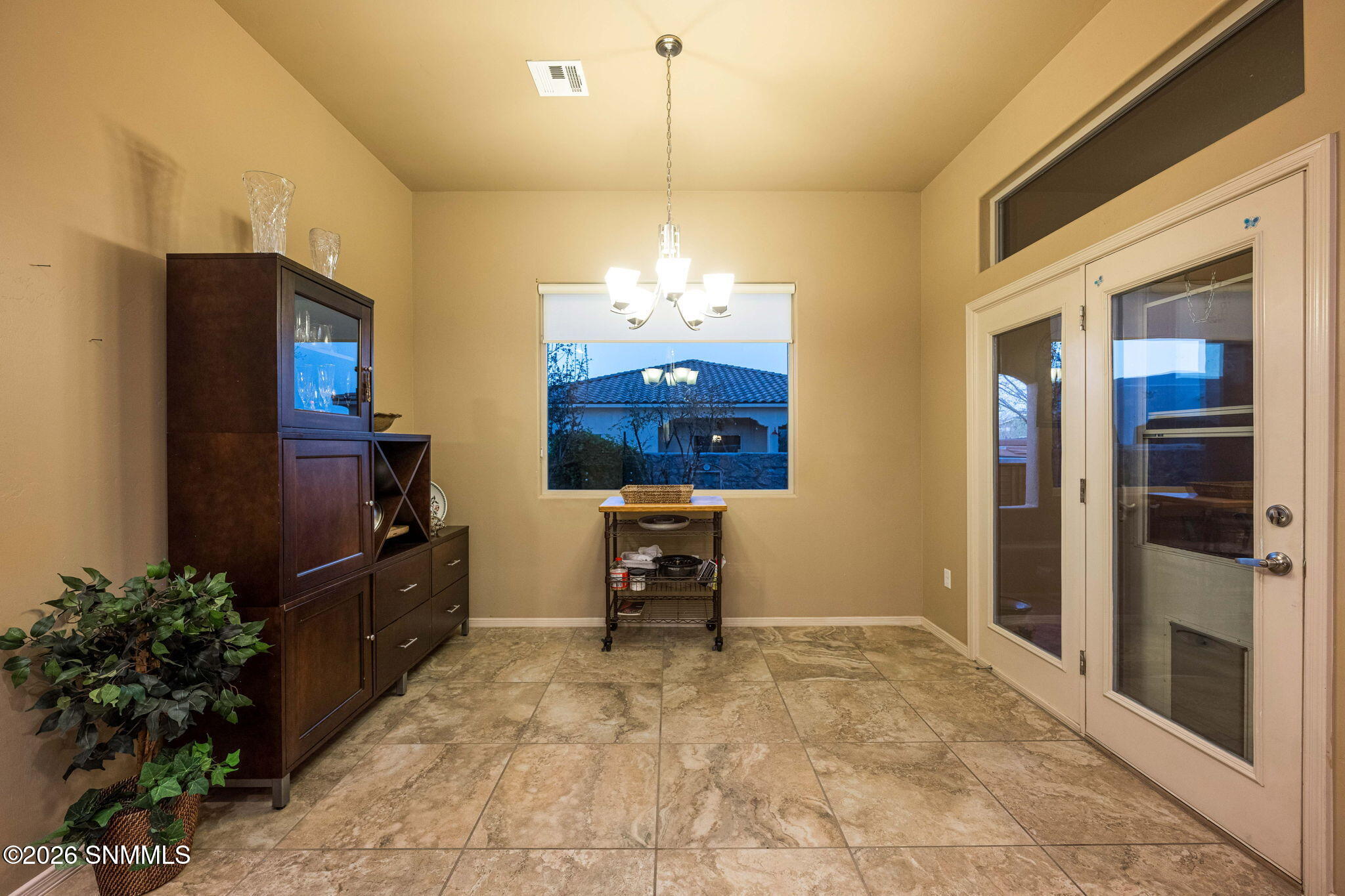 18-web-or-mls-Snappin Homes (SantaSabina