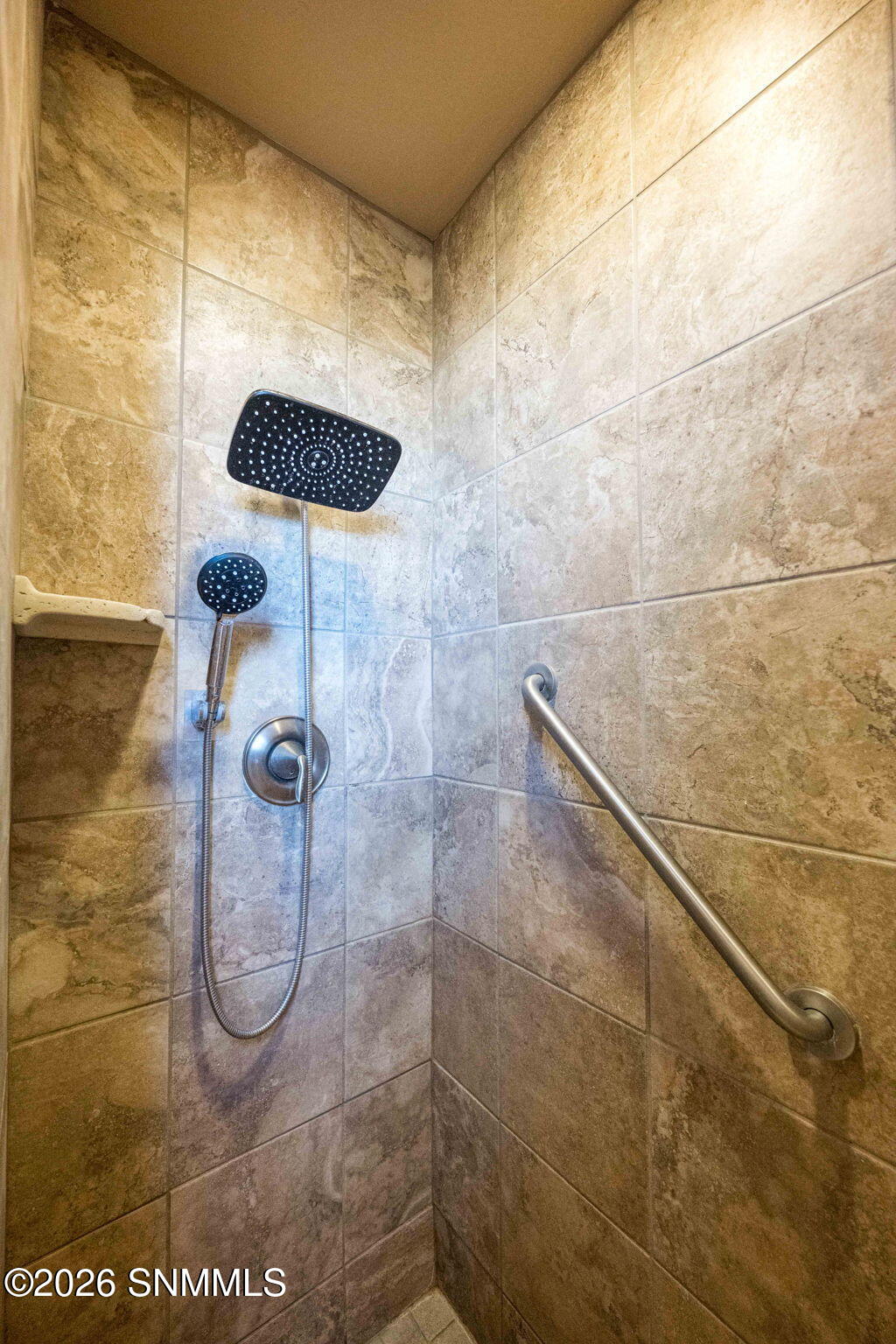 41-web-or-mls-Snappin Homes (SantaSabina