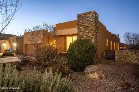 3685 Santa Sabina Avenue, Las Cruces, New Mexico 88012, 4 Bedrooms Bedrooms, ,2.5 BathroomsBathrooms,Residential,For Sale,Santa Sabina,2600830