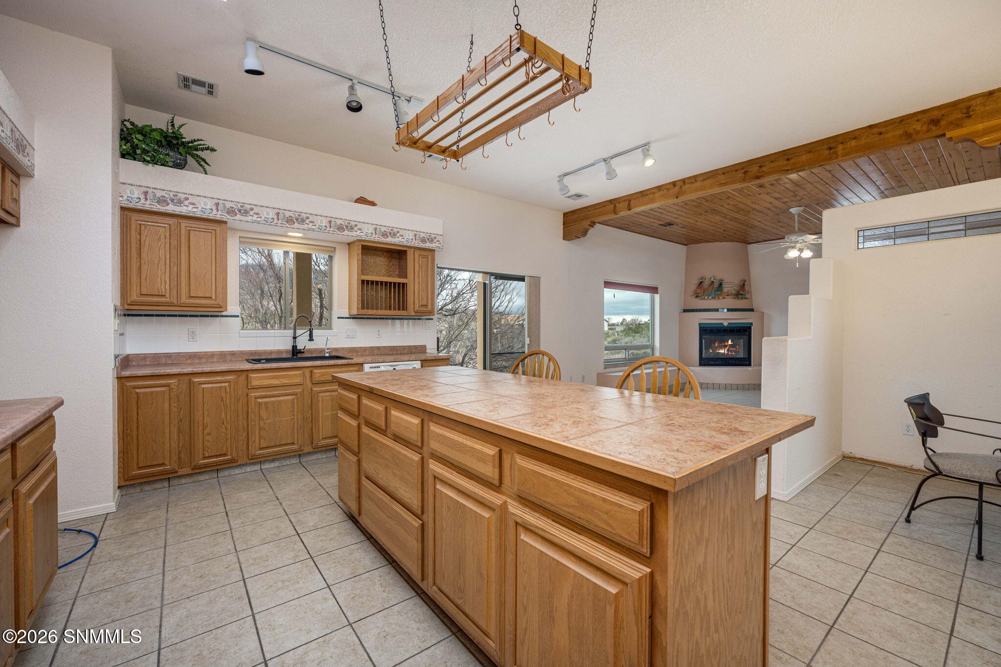 21-web-or-mls-Snappin Homes (BaylorCanyo