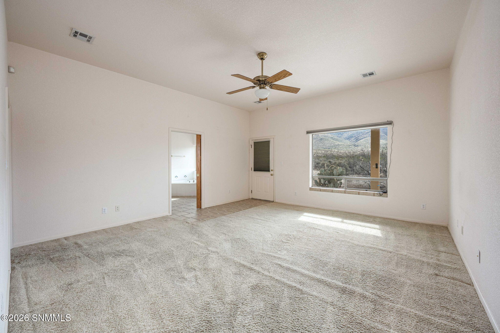 26-web-or-mls-Snappin Homes (BaylorCanyo