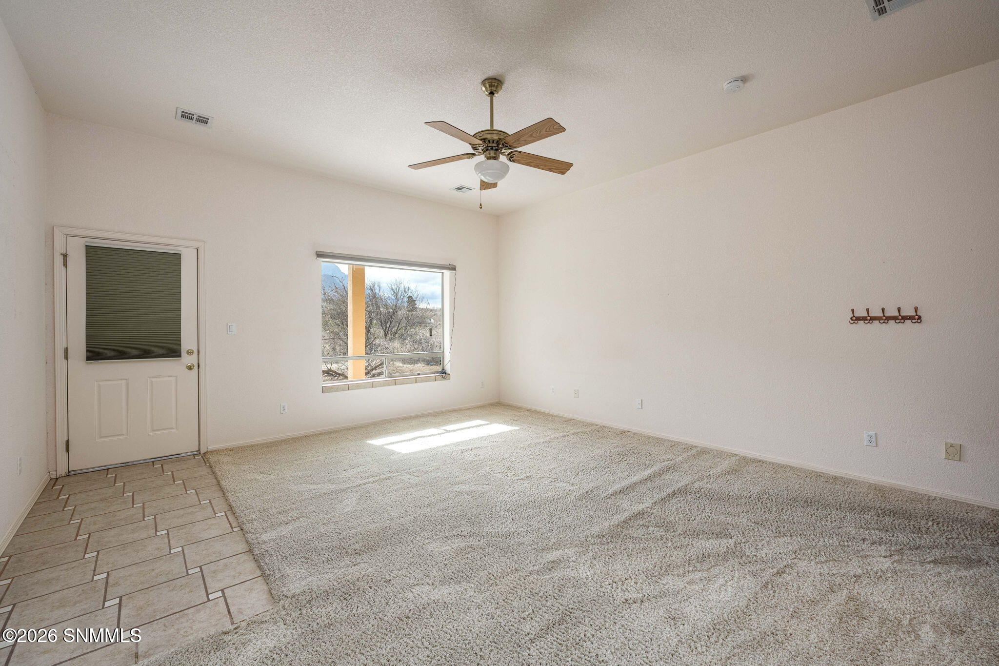 27-web-or-mls-Snappin Homes (BaylorCanyo