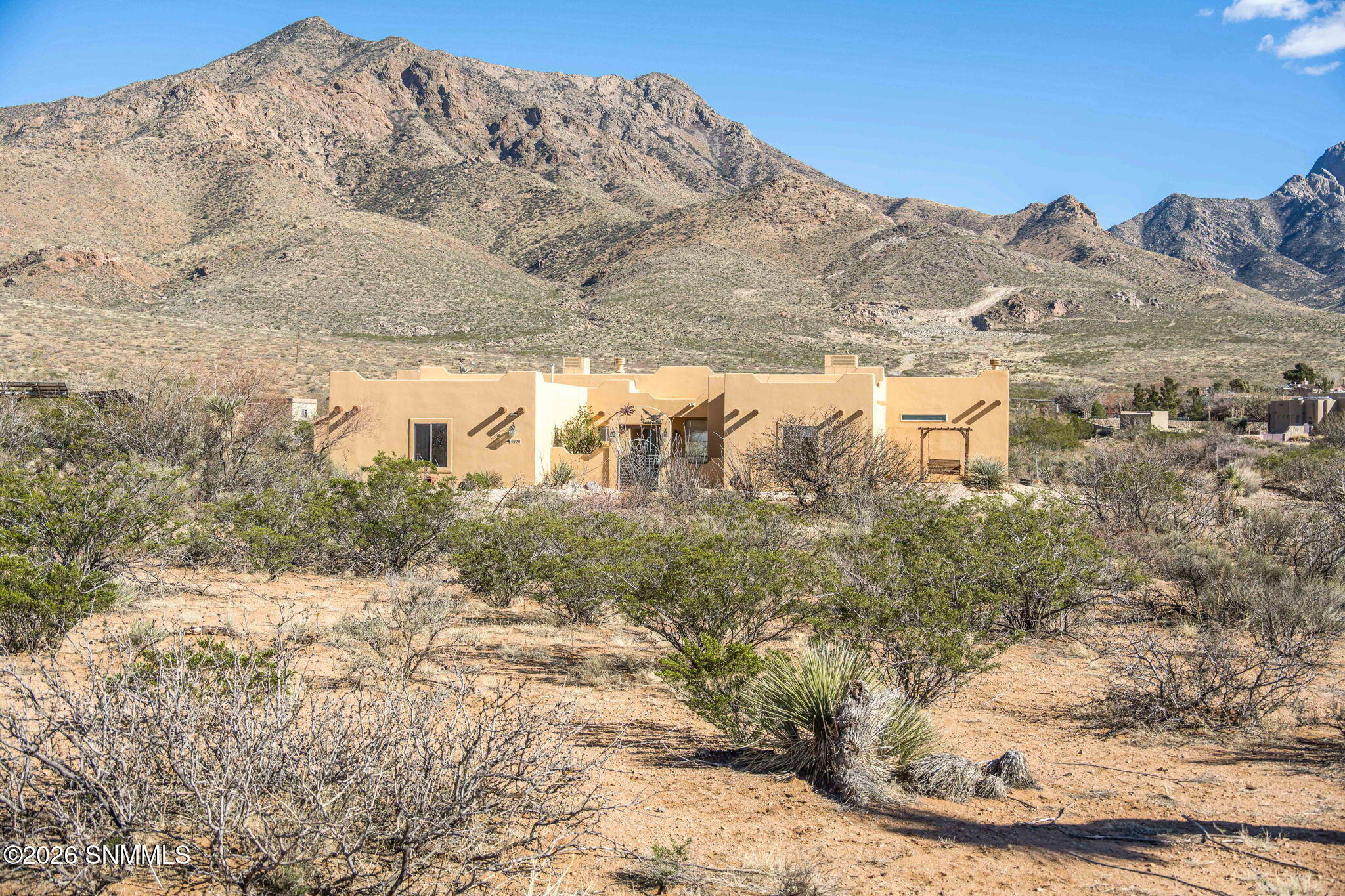 2-web-or-mls-Snappin Homes (BaylorCanyon