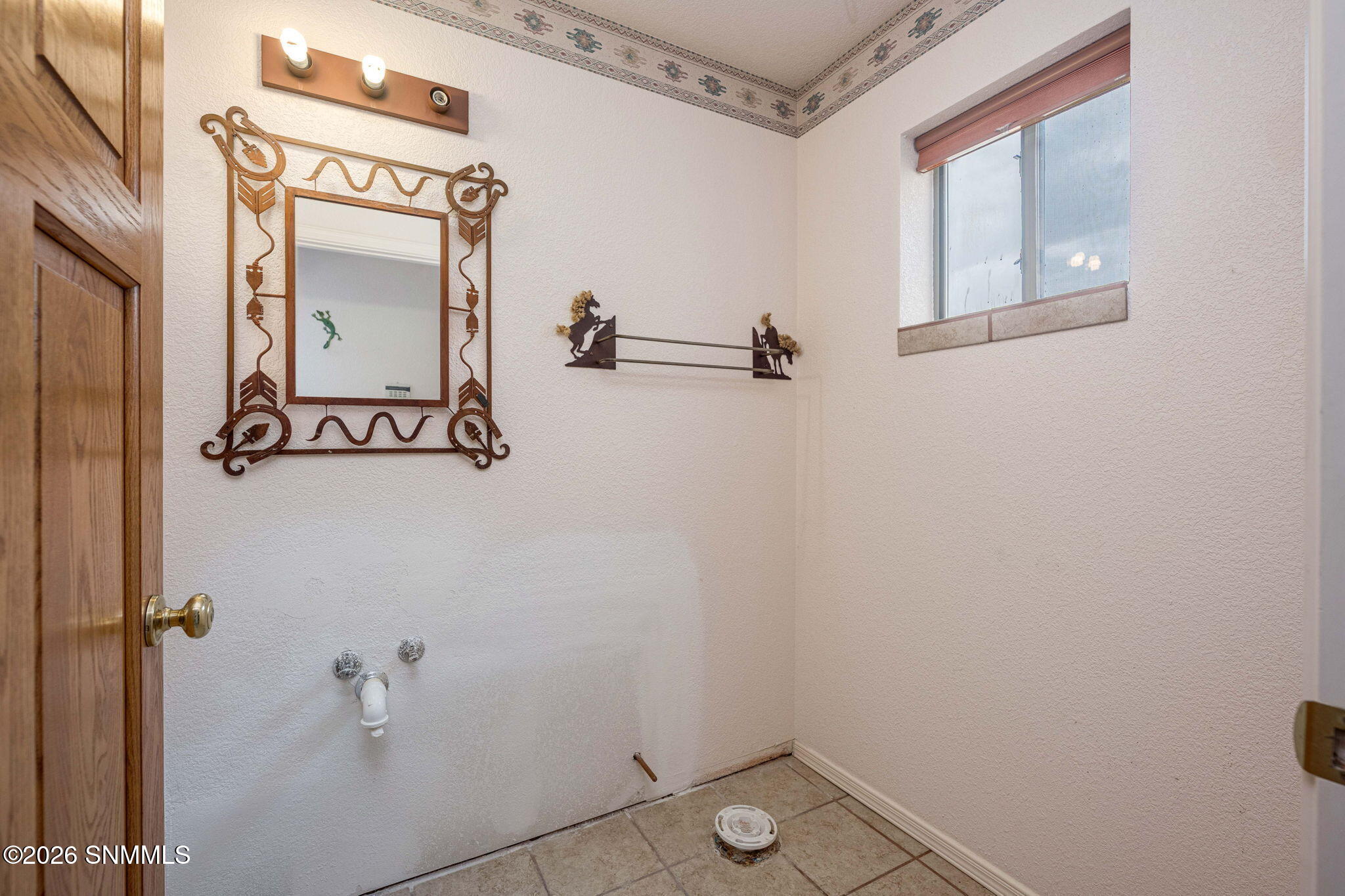 36-web-or-mls-Snappin Homes (BaylorCanyo