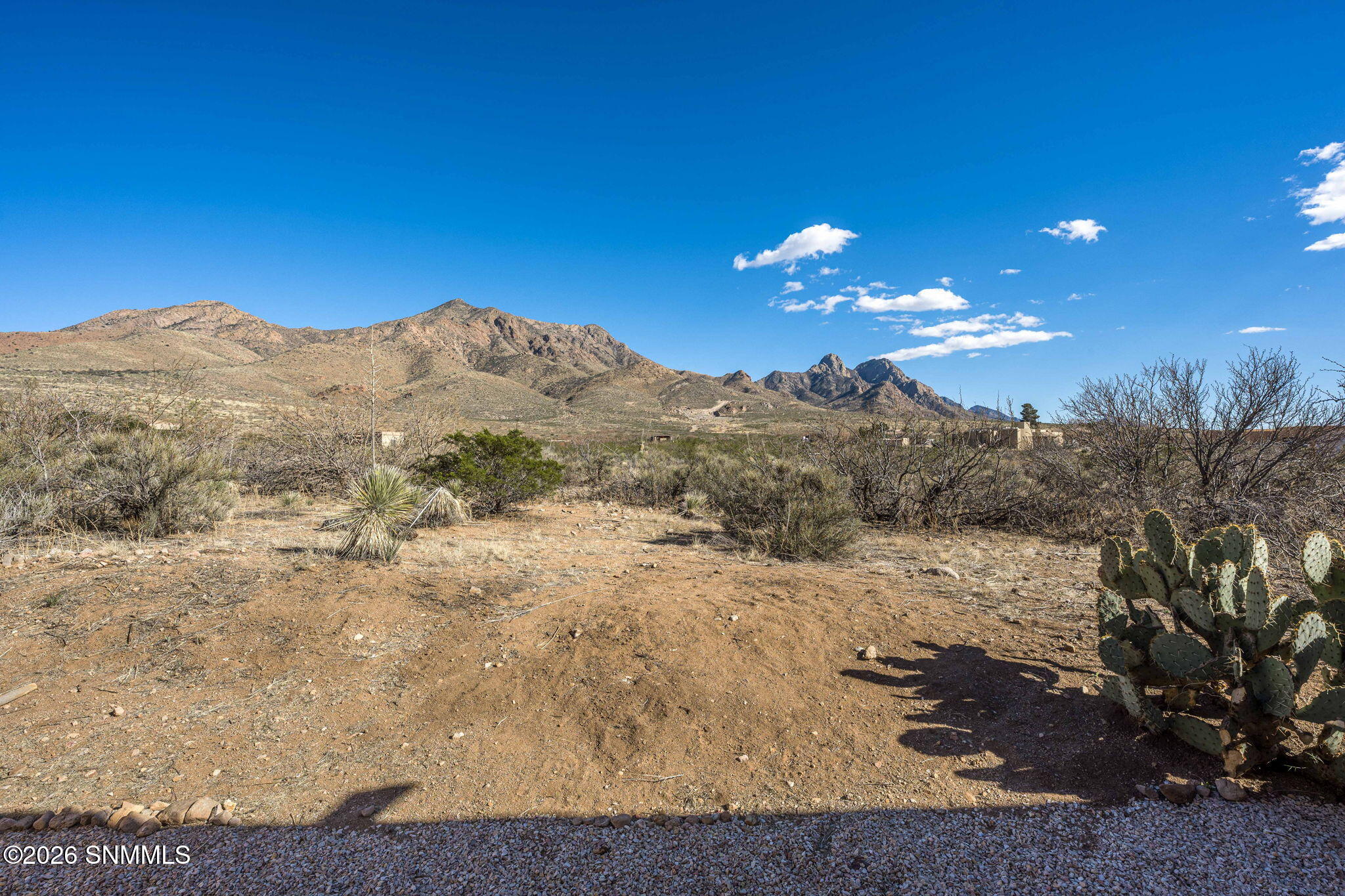 46-web-or-mls-Snappin Homes (BaylorCanyo