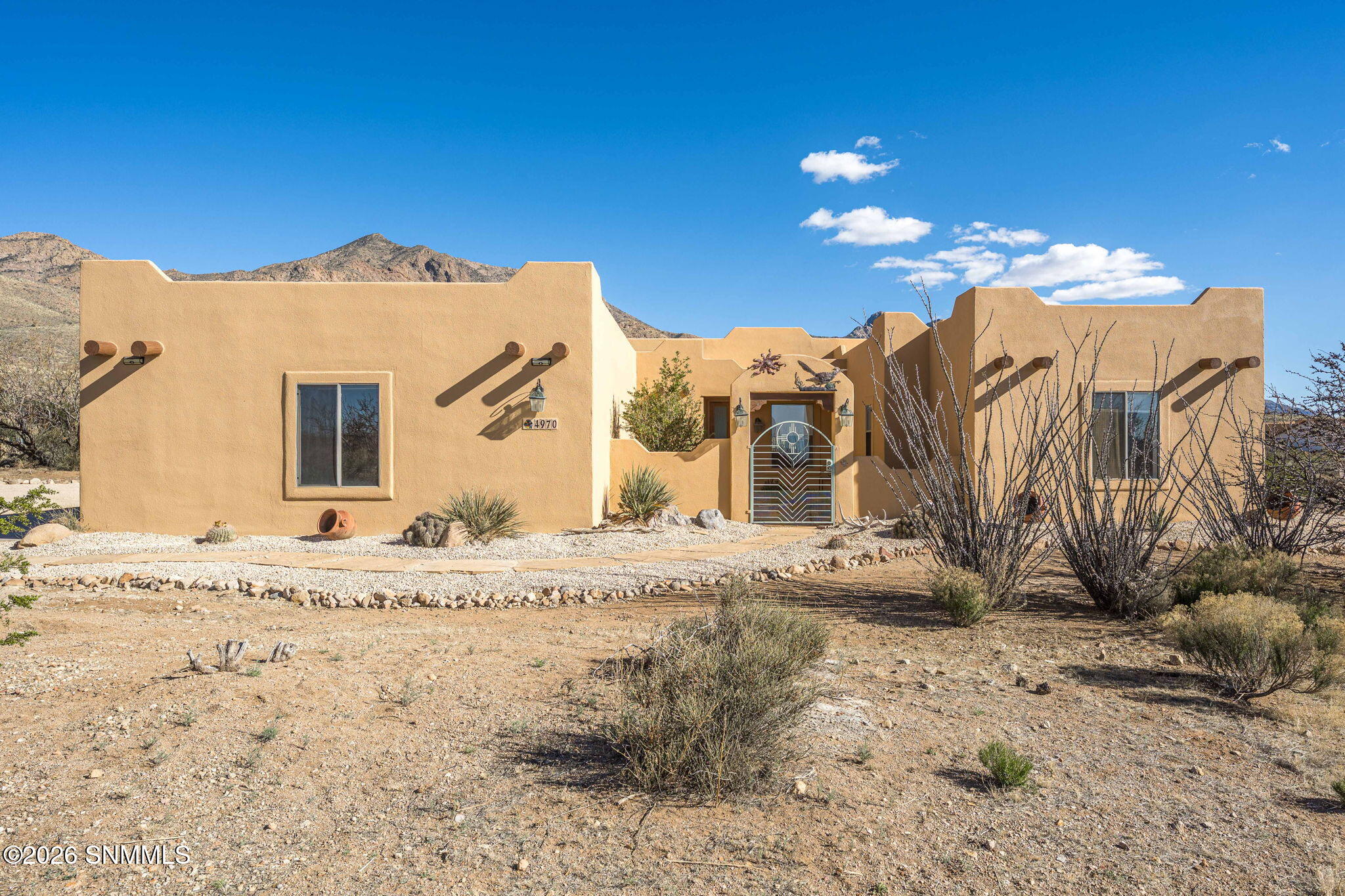 4-web-or-mls-Snappin Homes (BaylorCanyon