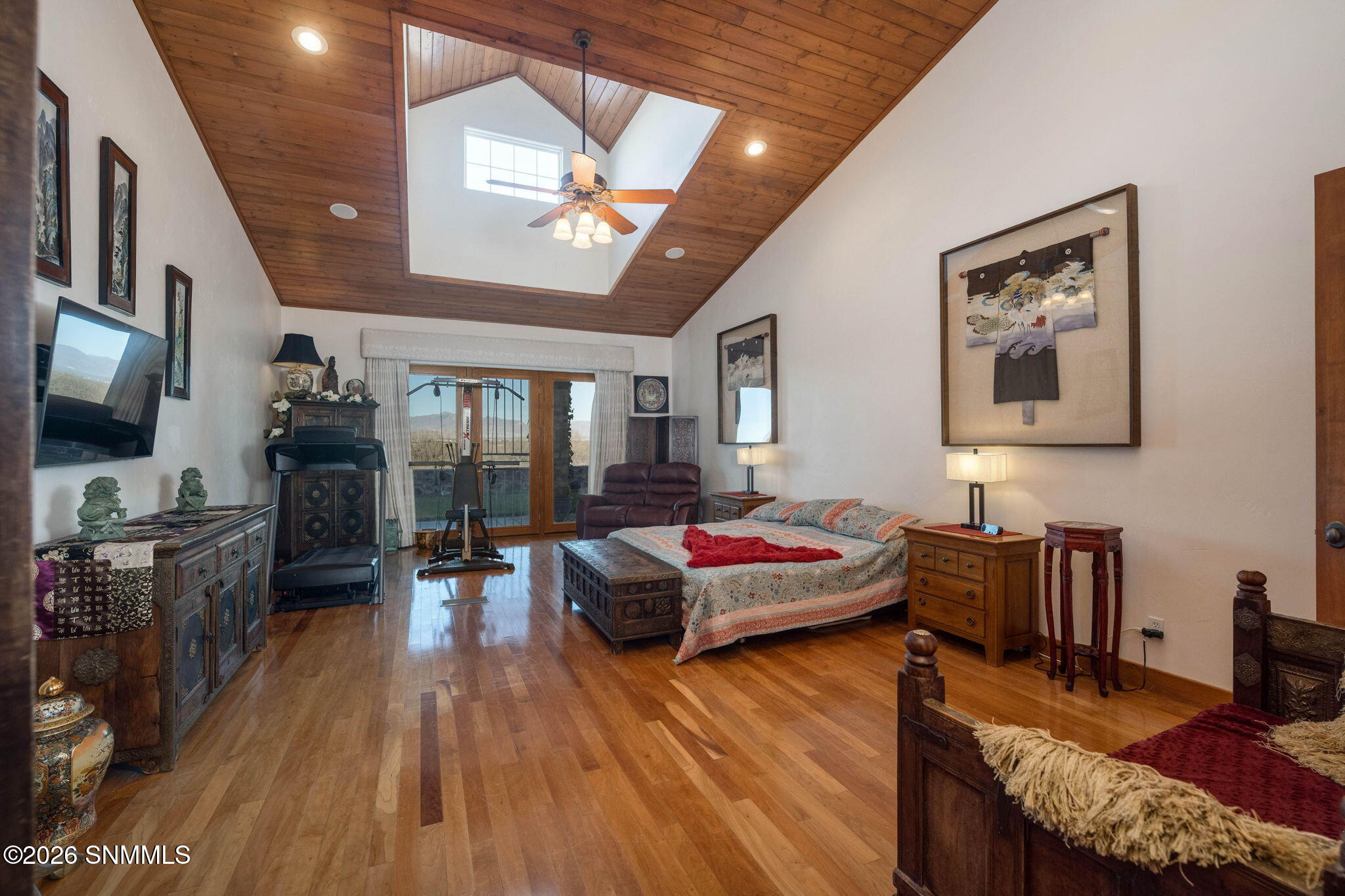 27-web-or-mls-Snappin Homes (MesillaHill