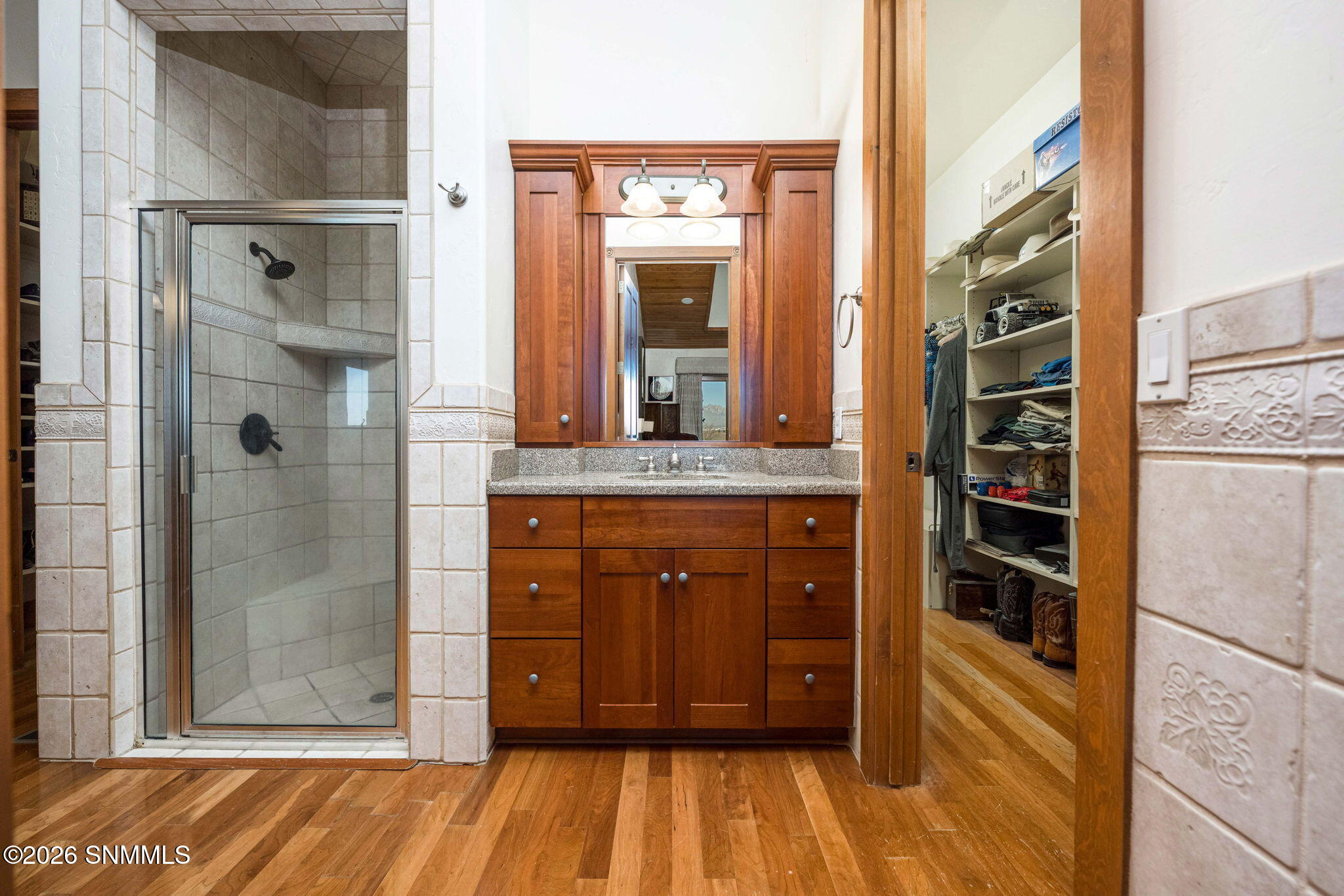 31-web-or-mls-Snappin Homes (MesillaHill