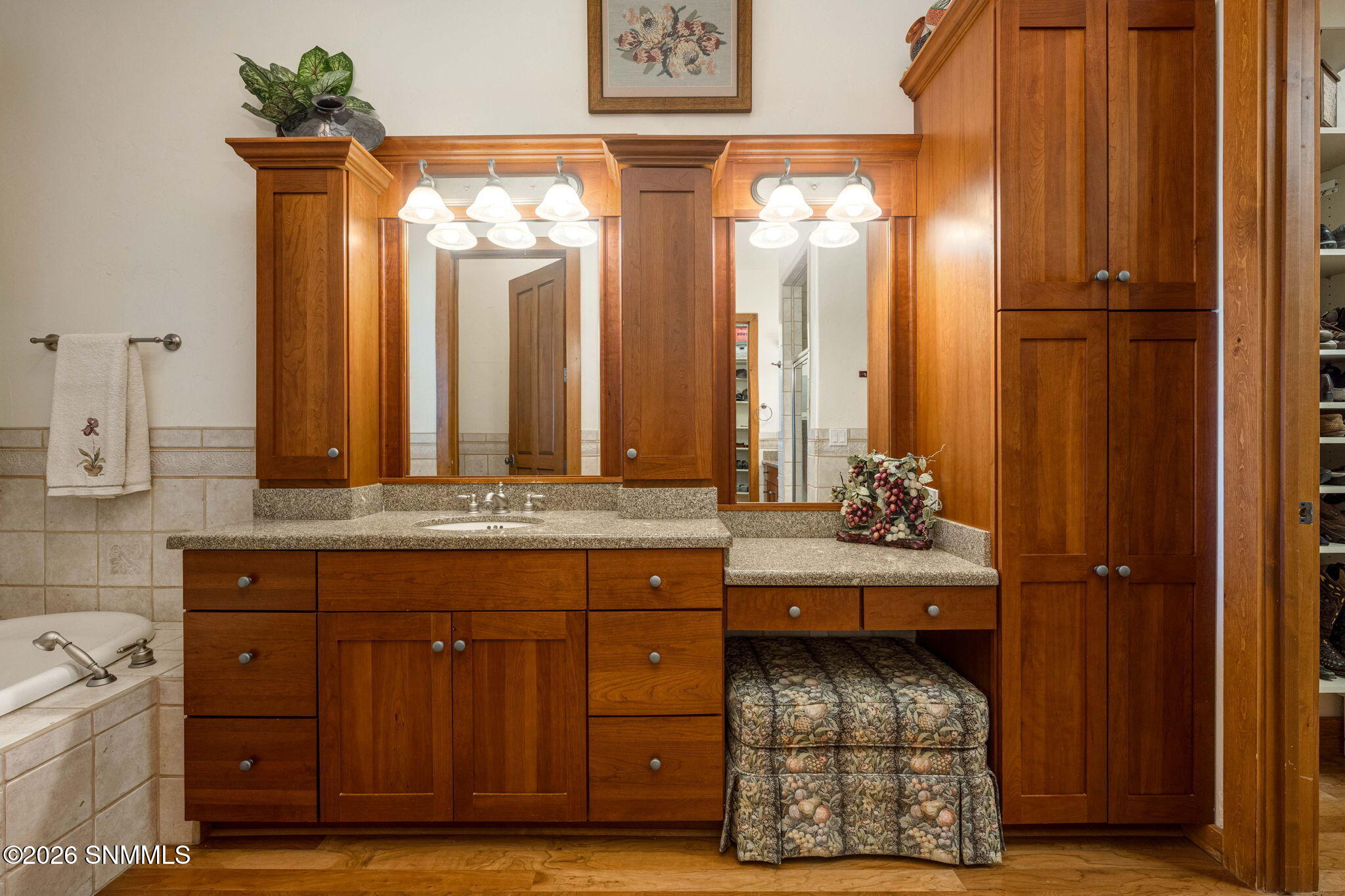 33-web-or-mls-Snappin Homes (MesillaHill