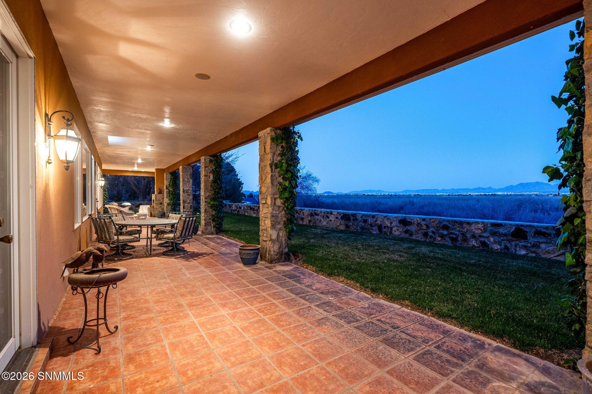 64-web-or-mls-Snappin Homes (MesillaHill