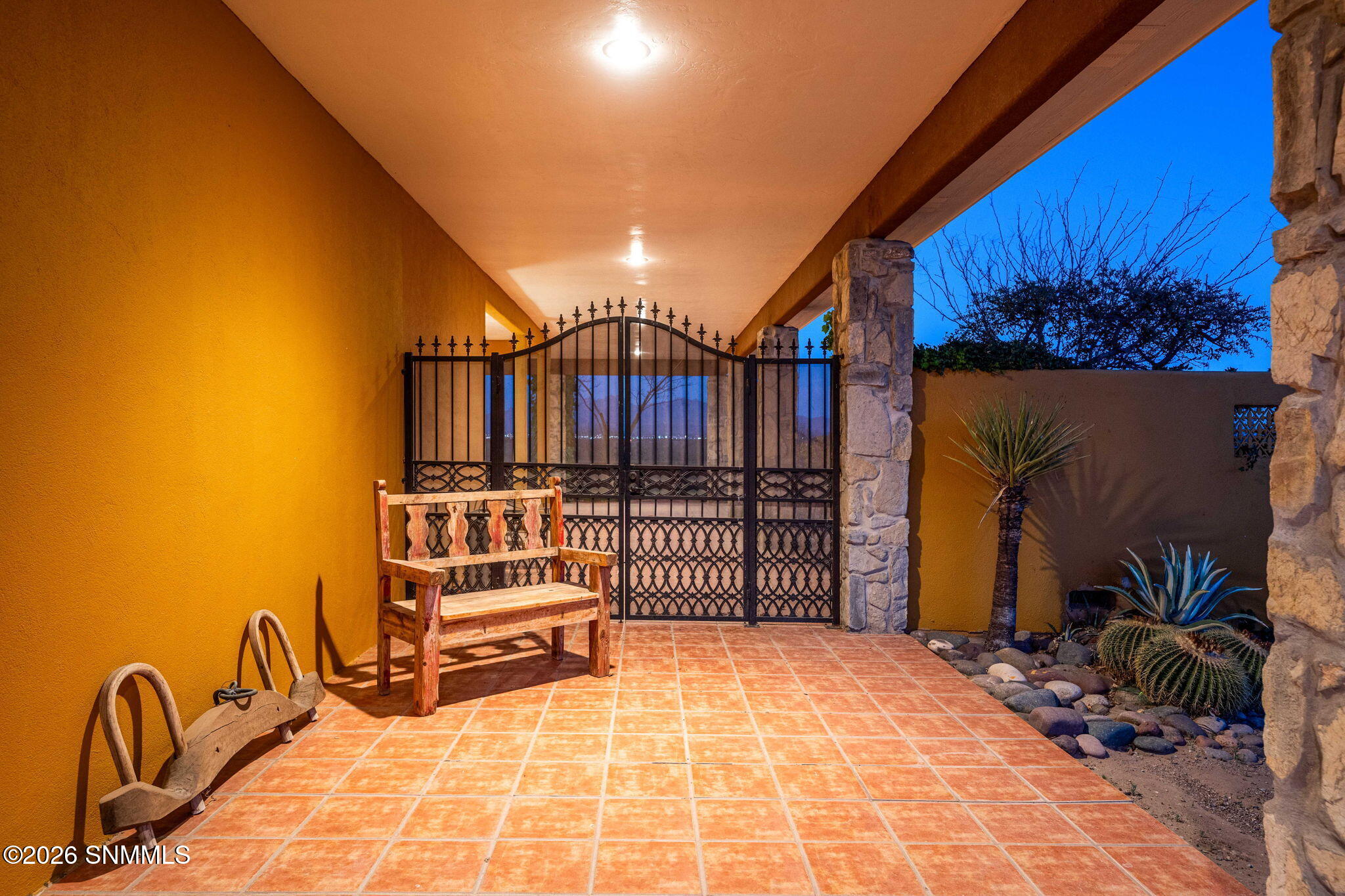 70-web-or-mls-Snappin Homes (MesillaHill