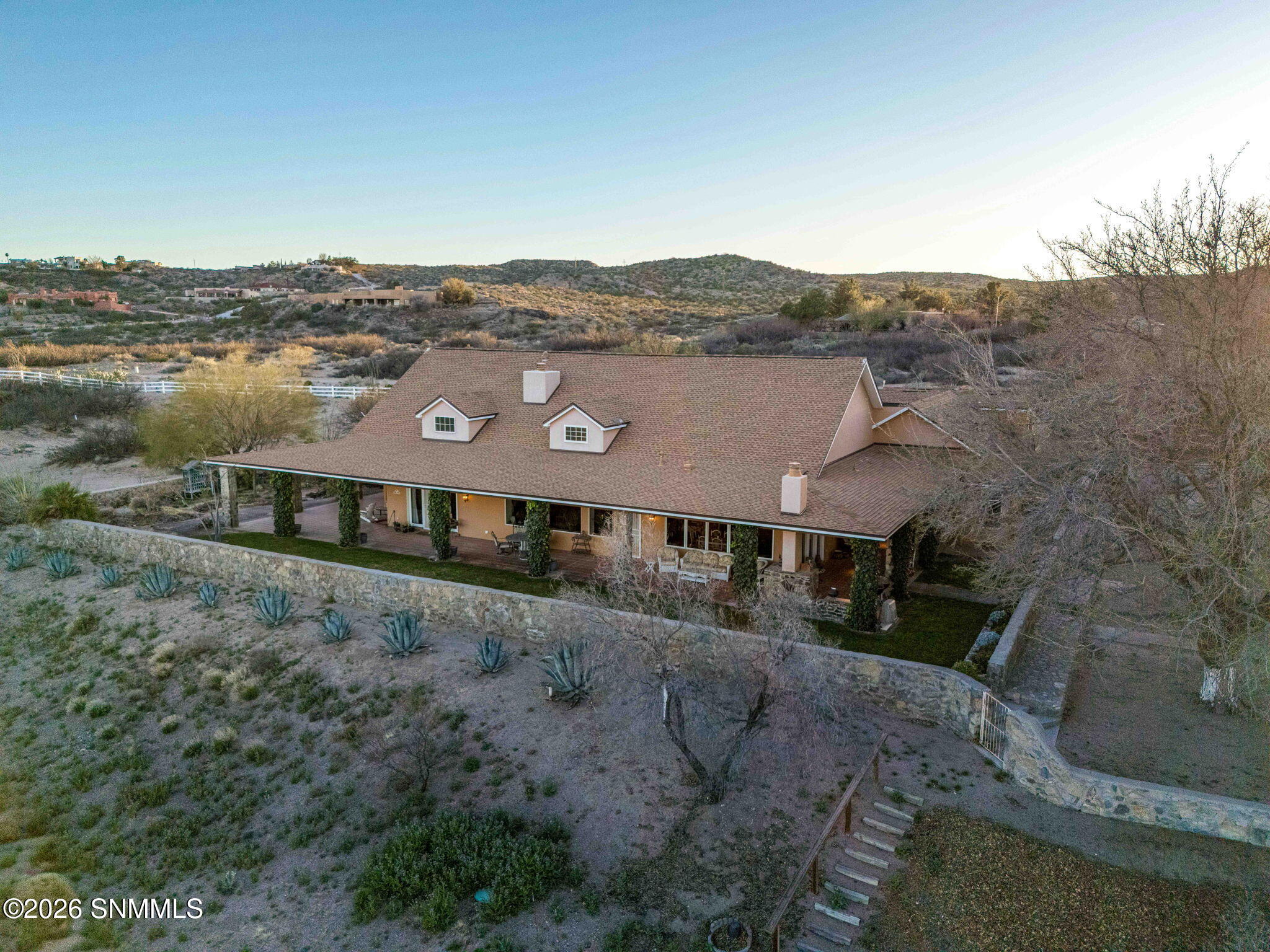 98-web-or-mls-Snappin Homes (MesillaHill