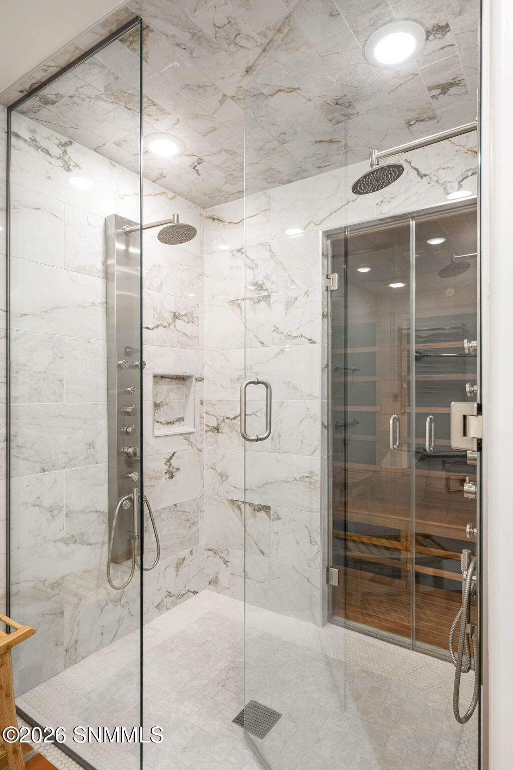 52-web-or-mls-Snappin Homes (Estrada3070