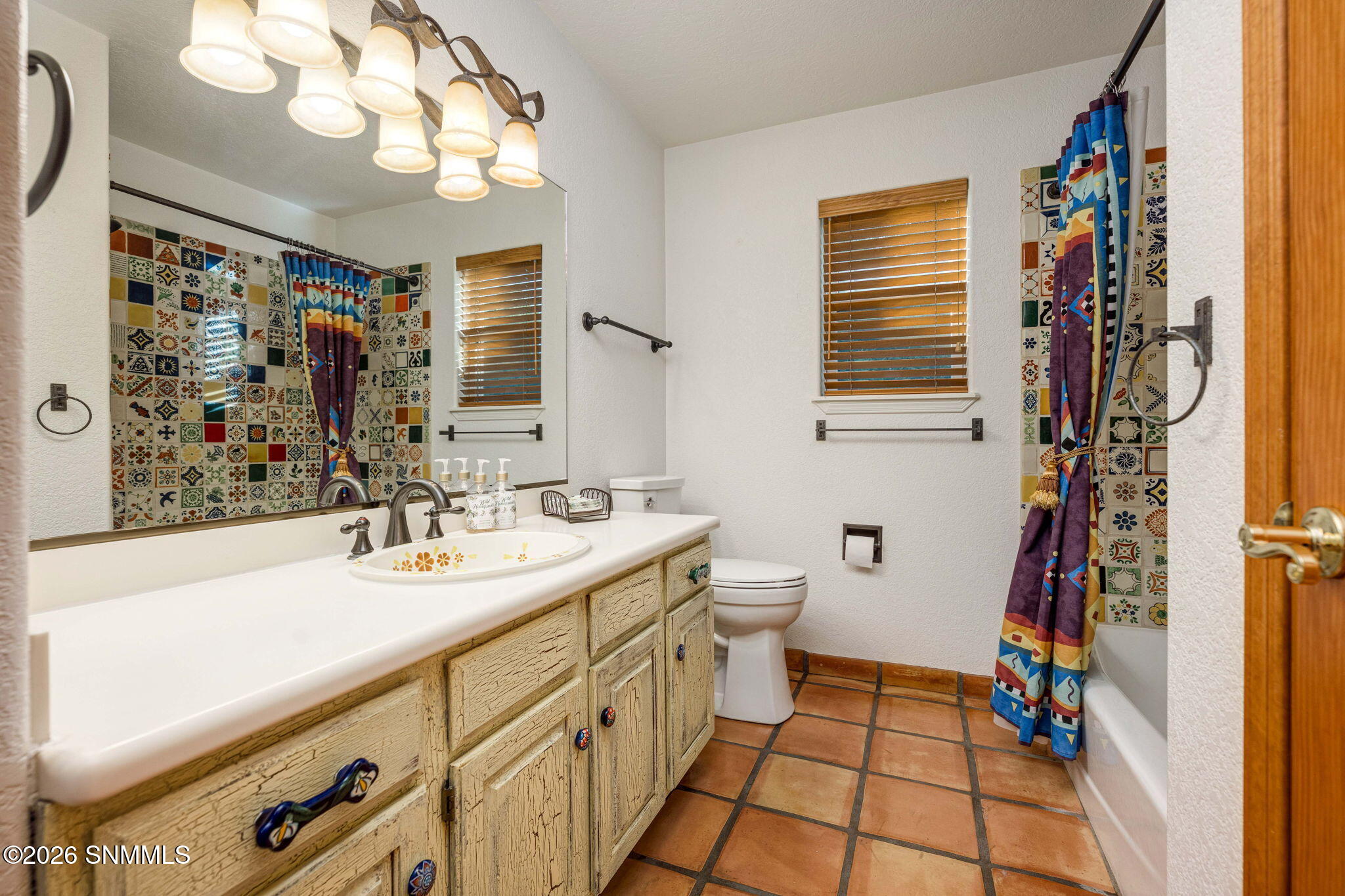 59-web-or-mls-Snappin Homes (Estrada3070