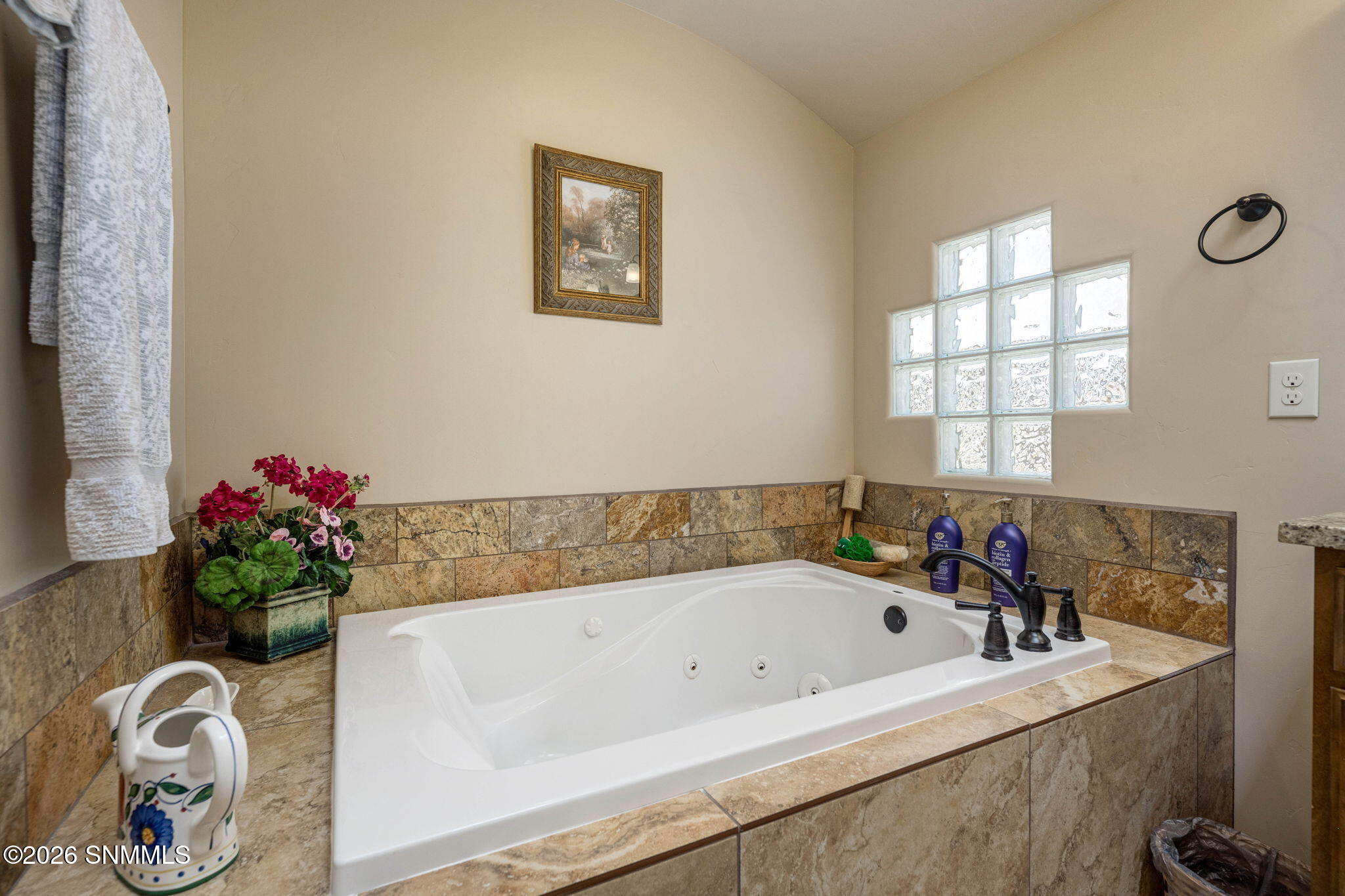 23-web-or-mls-Snappin Homes (TresInfante