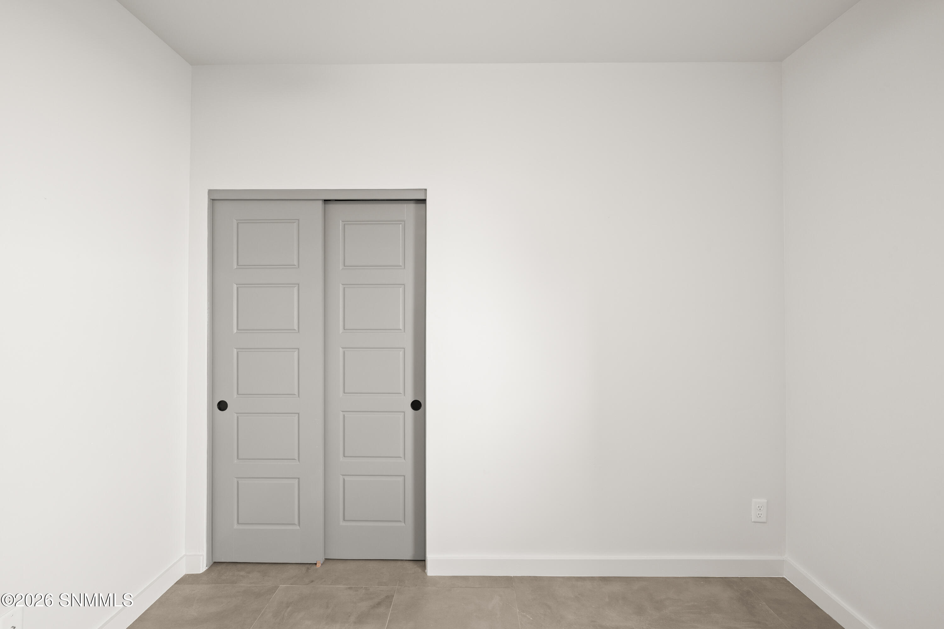 6001-High-Plains-MLS-Camera-Guy-18