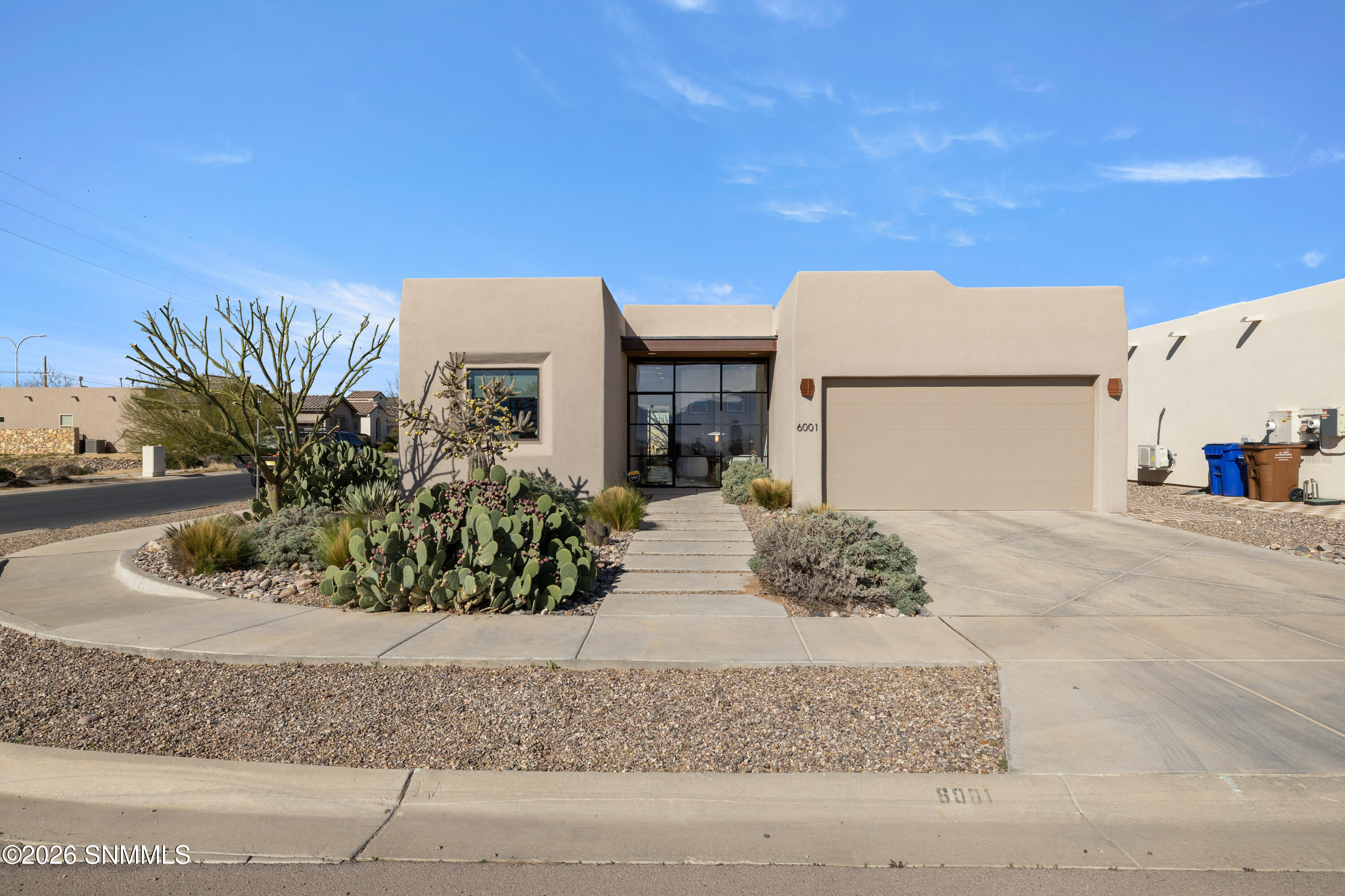 6001-High-Plains-MLS-Camera-Guy-2