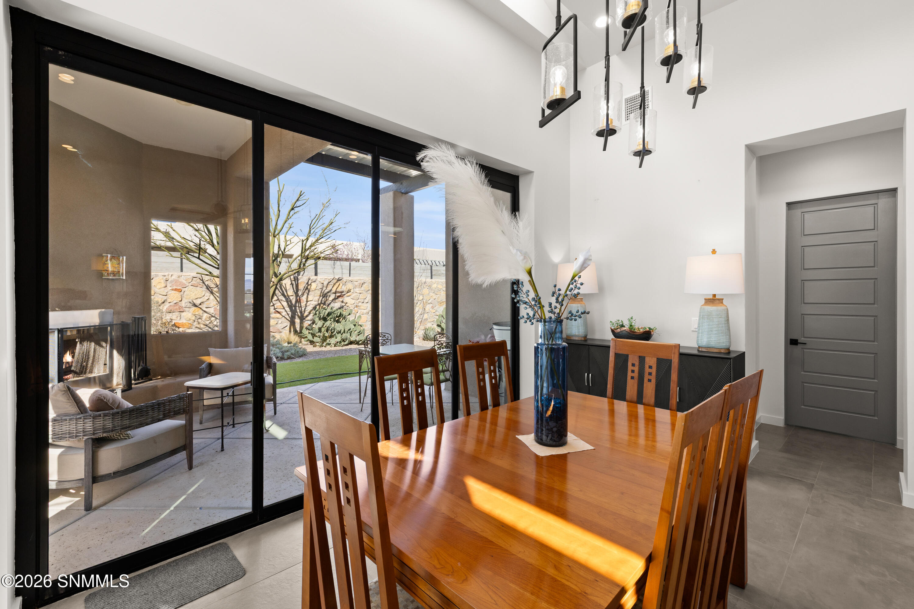 6001-High-Plains-MLS-Camera-Guy-24