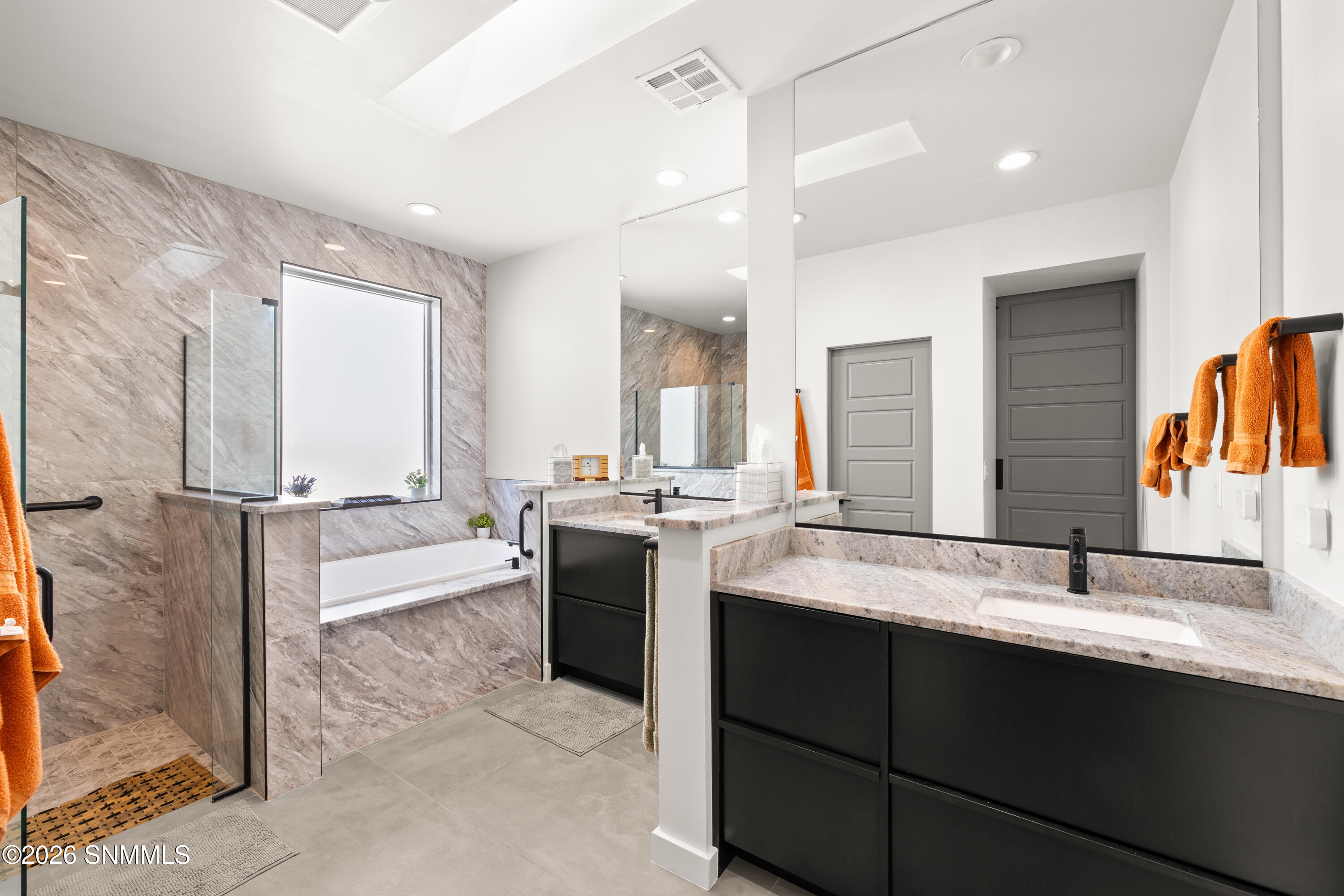 6001-High-Plains-MLS-Camera-Guy-30