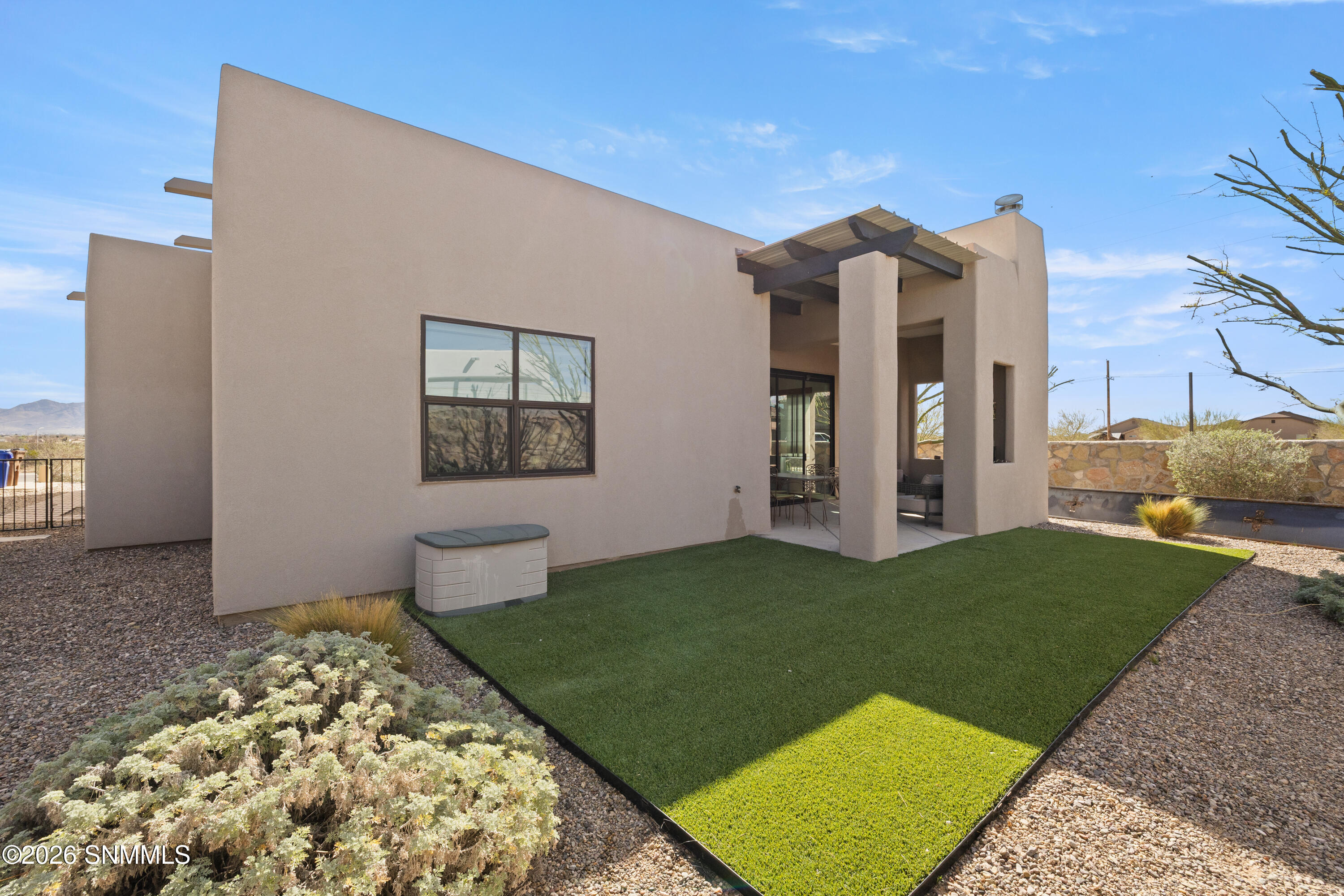 6001-High-Plains-MLS-Camera-Guy-33