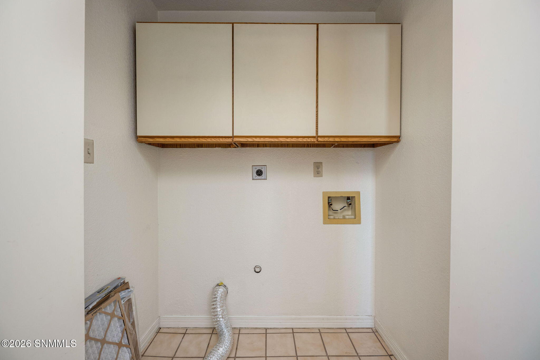 25-web-or-mls-Snappin Homes (Venus3307)-