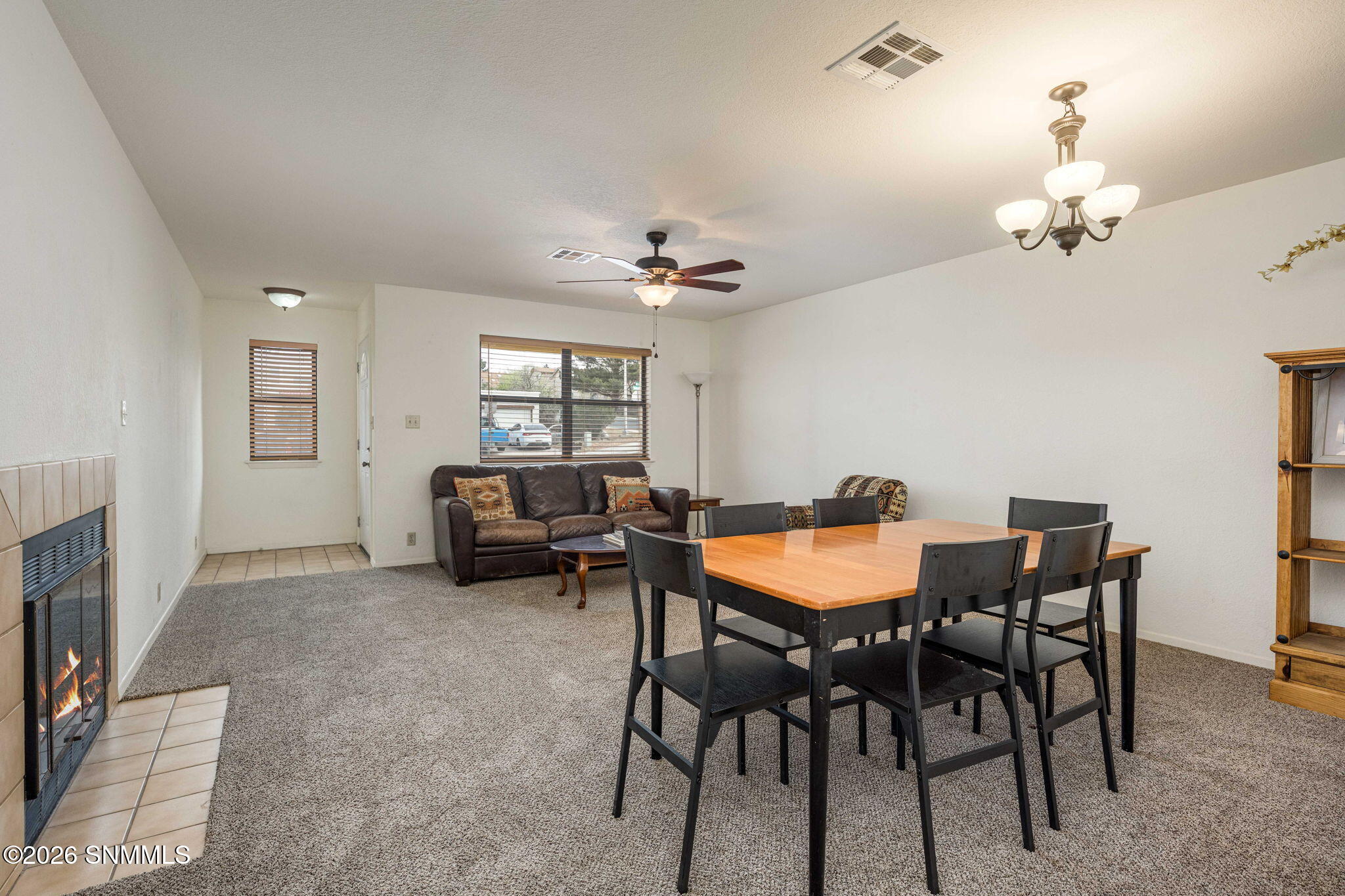 8-web-or-mls-Snappin Homes (Venus3307)-8