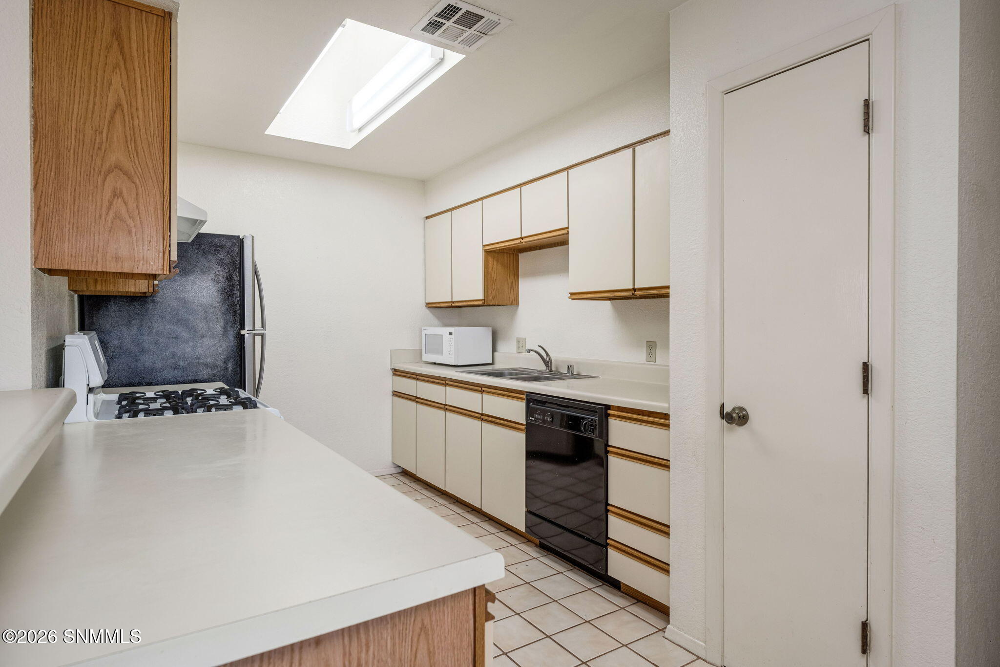 9-web-or-mls-Snappin Homes (Venus3307)-9