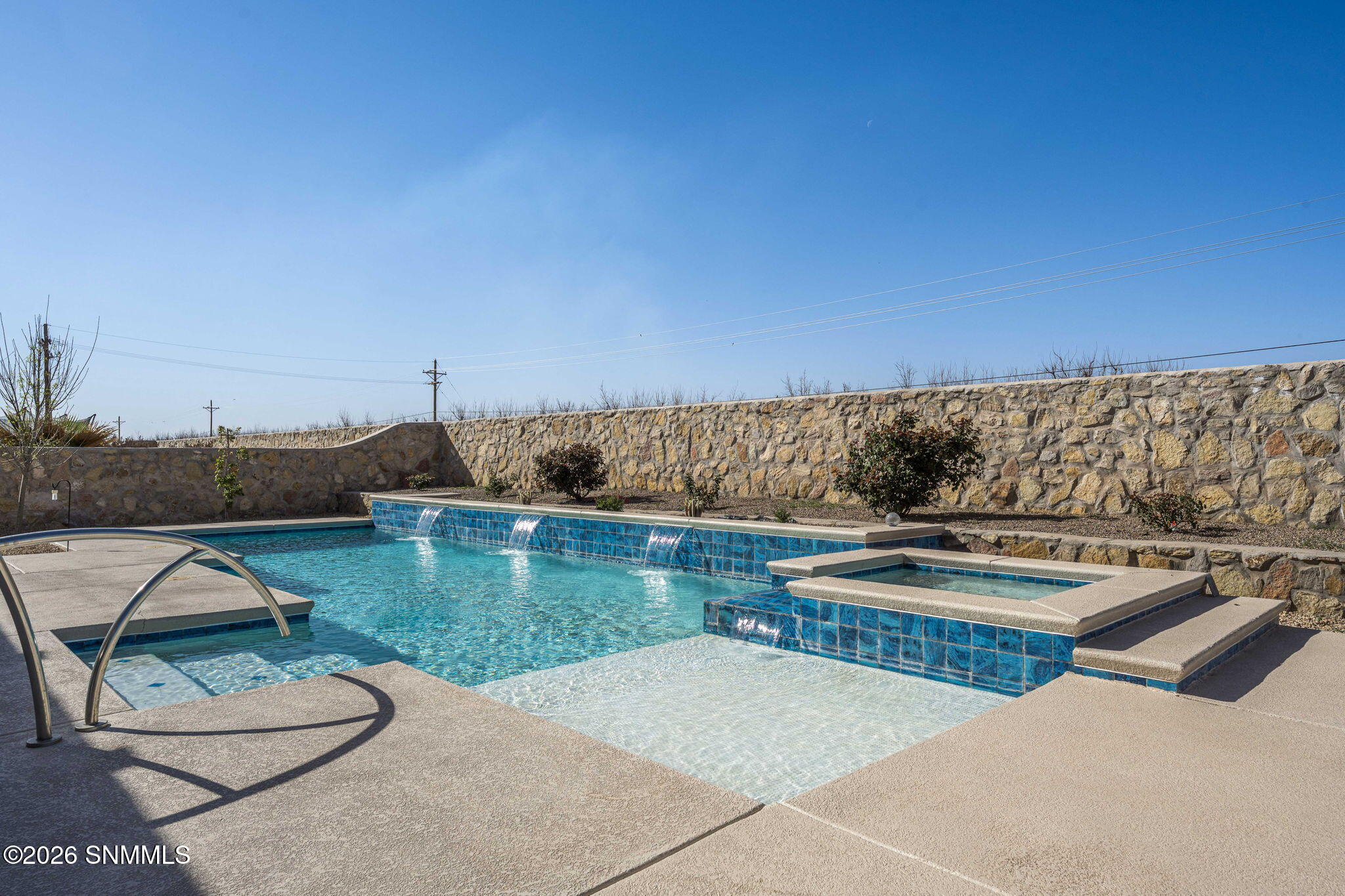 5-web-or-mls-Snappin Homes (Cubalaya7521