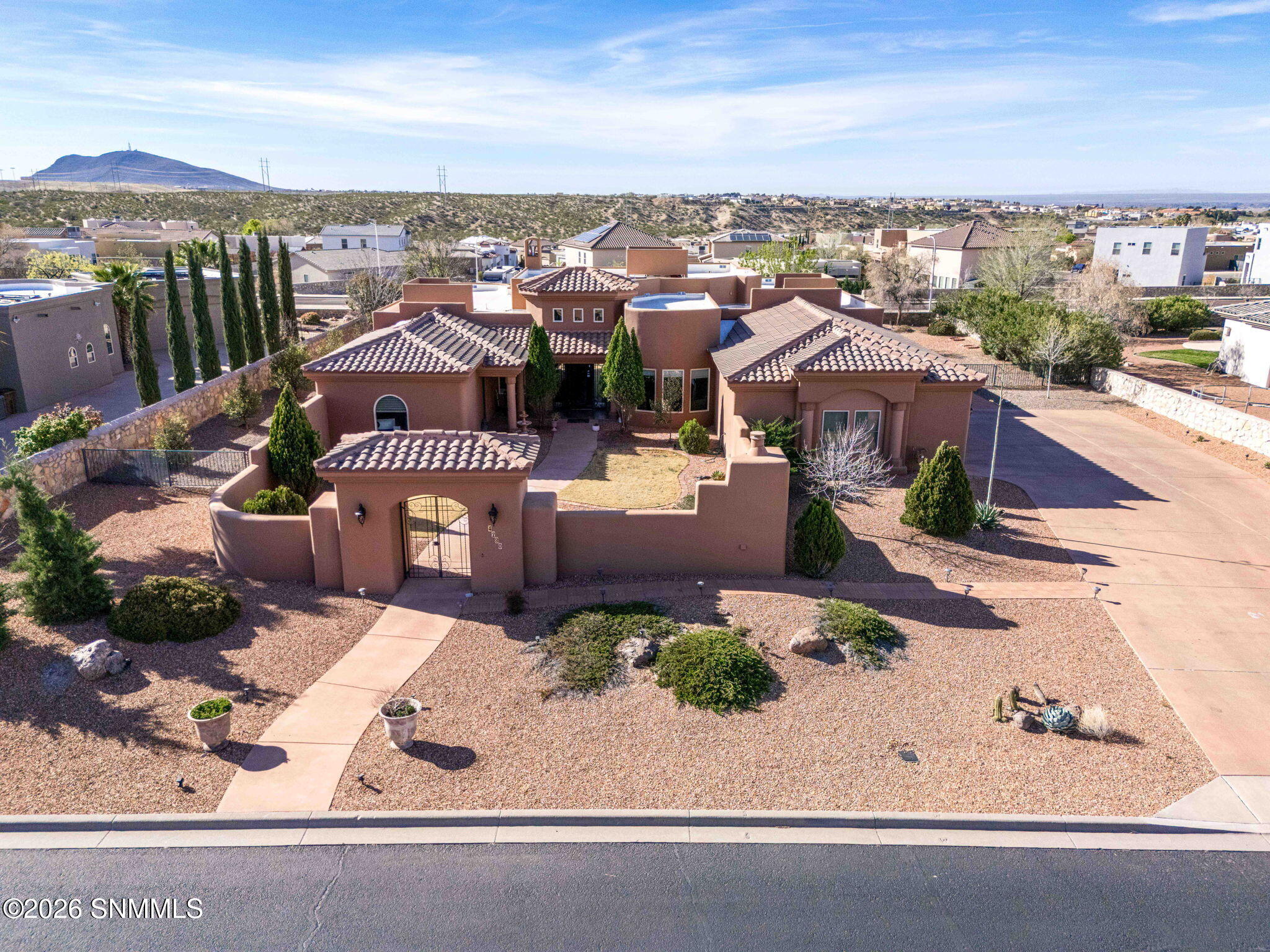 74-web-or-mls-Snappin Homes (Venetian428