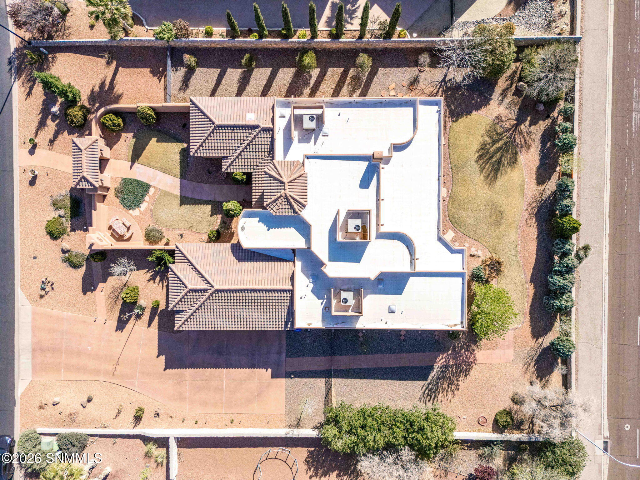 76-web-or-mls-Snappin Homes (Venetian428