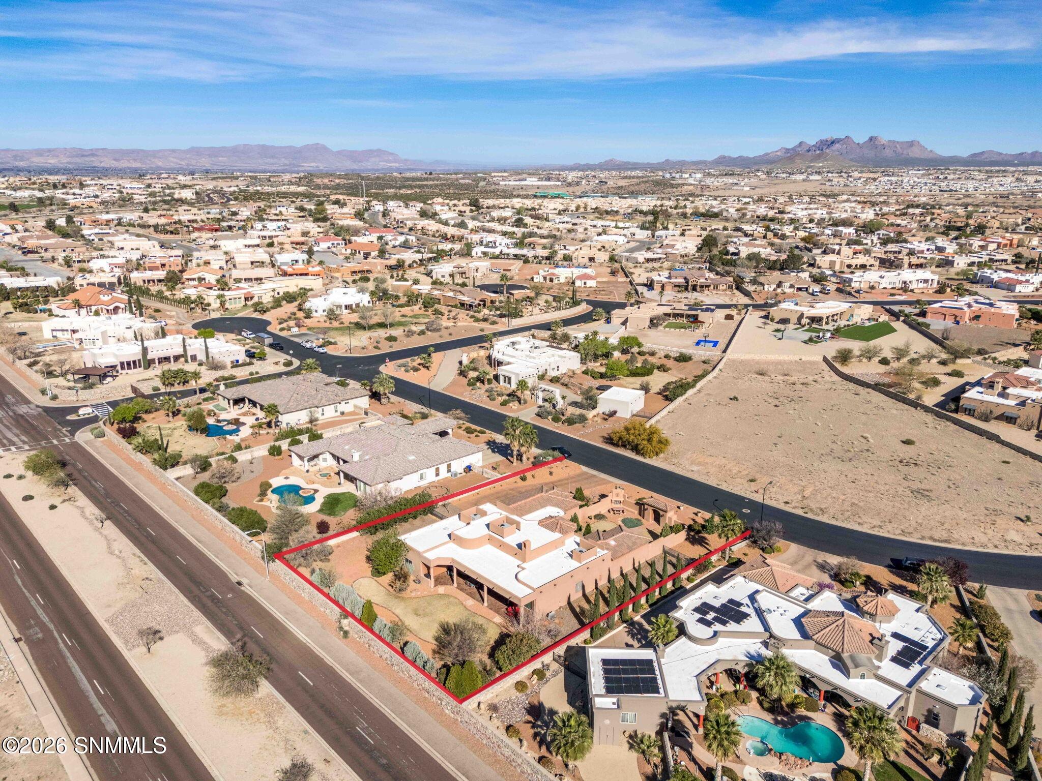 84-web-or-mls-Snappin Homes (Venetian428