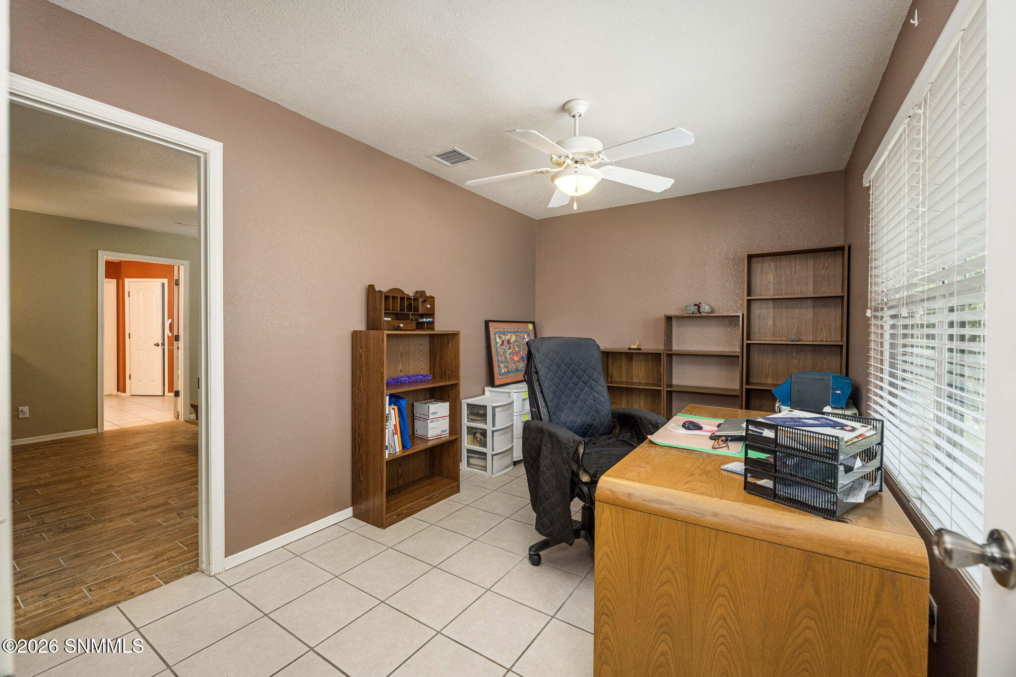 22-web-or-mls-Snappin Homes (Roma3544)-2