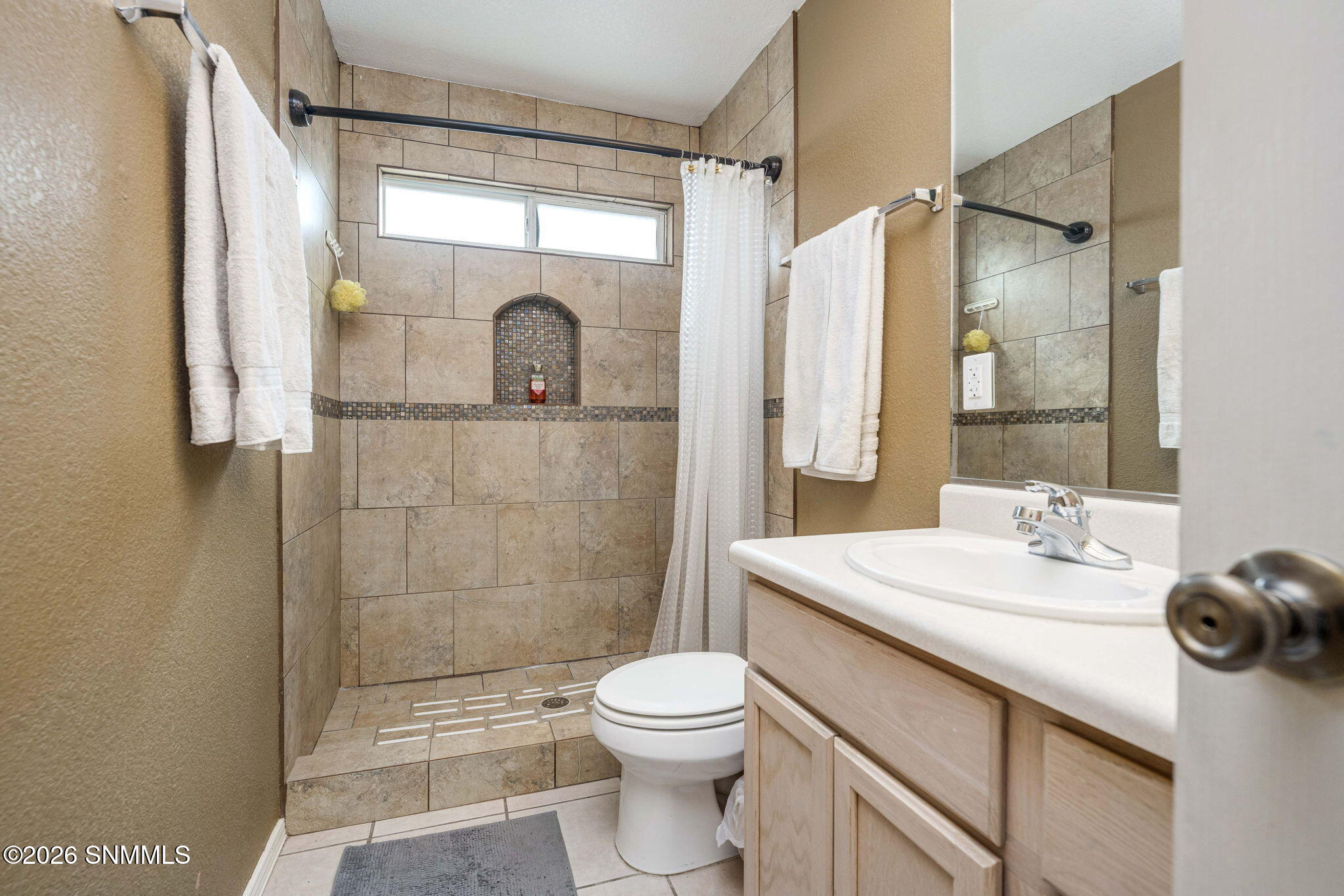 33-web-or-mls-Snappin Homes (Roma3544)-3