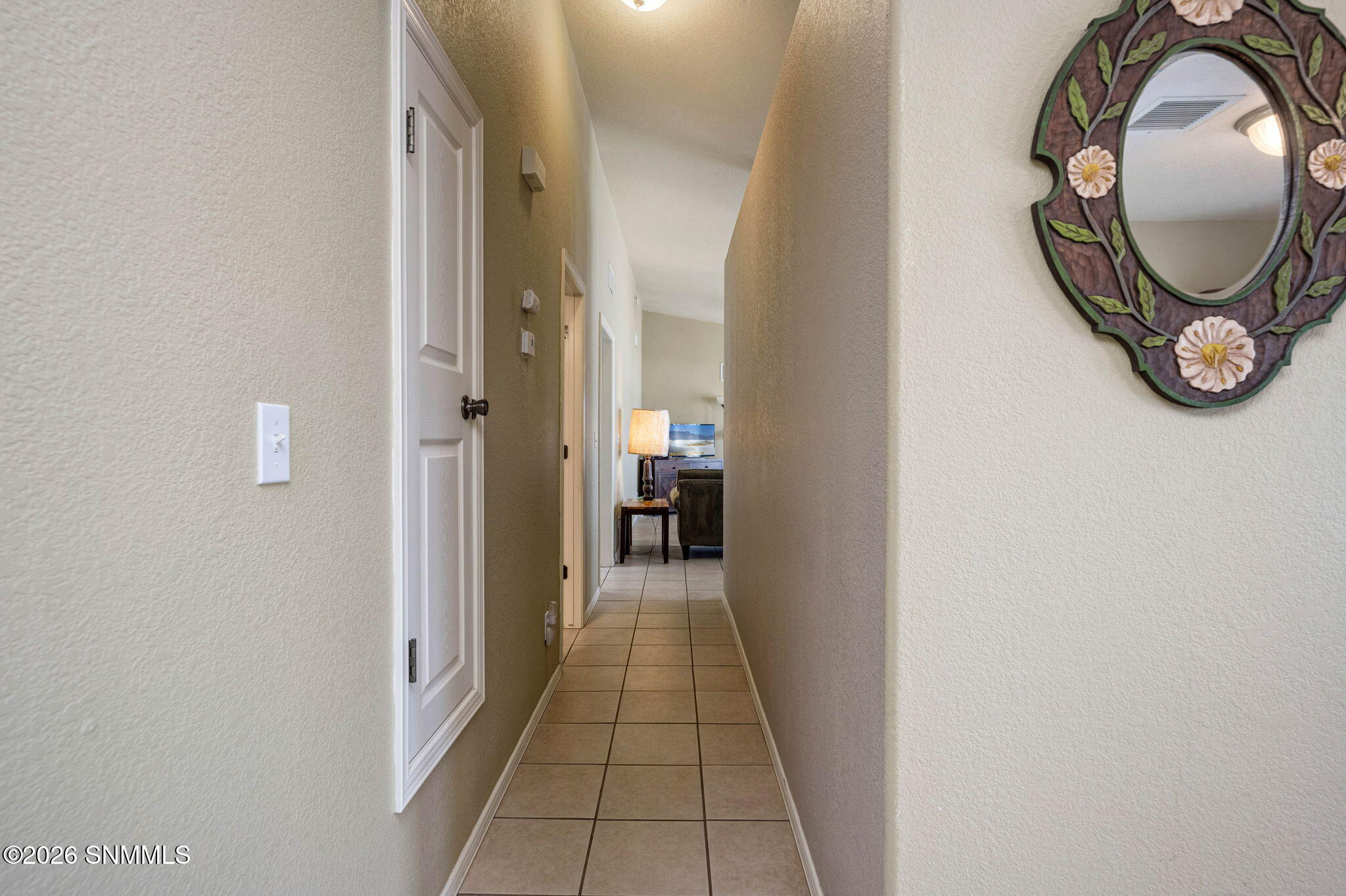 10-web-or-mls-Snappin Homes (Roma3544)-1