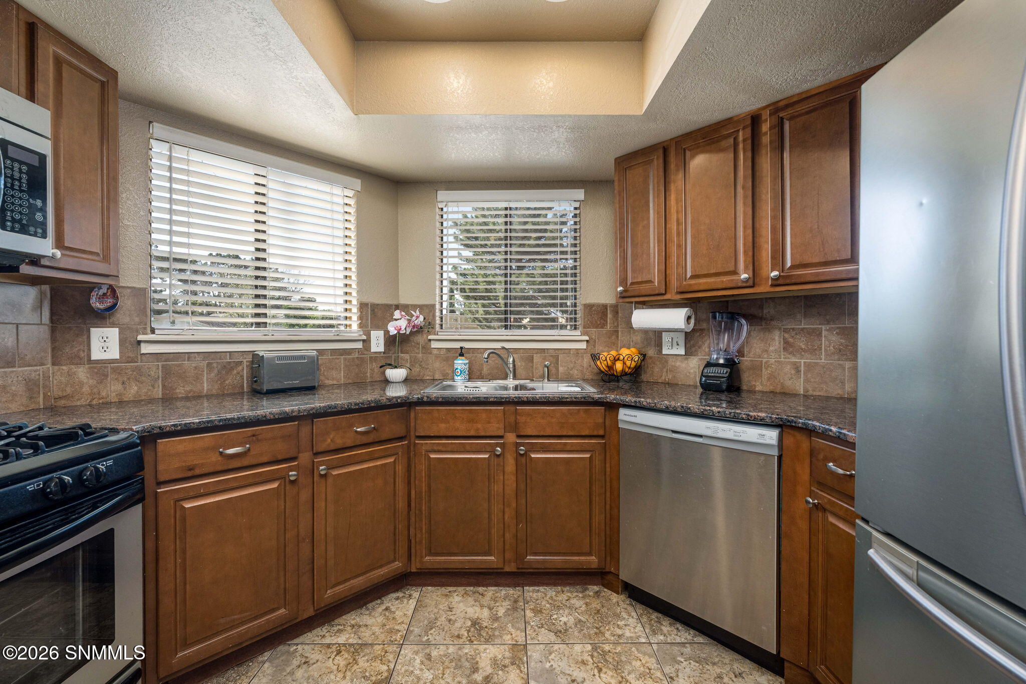 13-web-or-mls-Snappin Homes (Jasmine958)