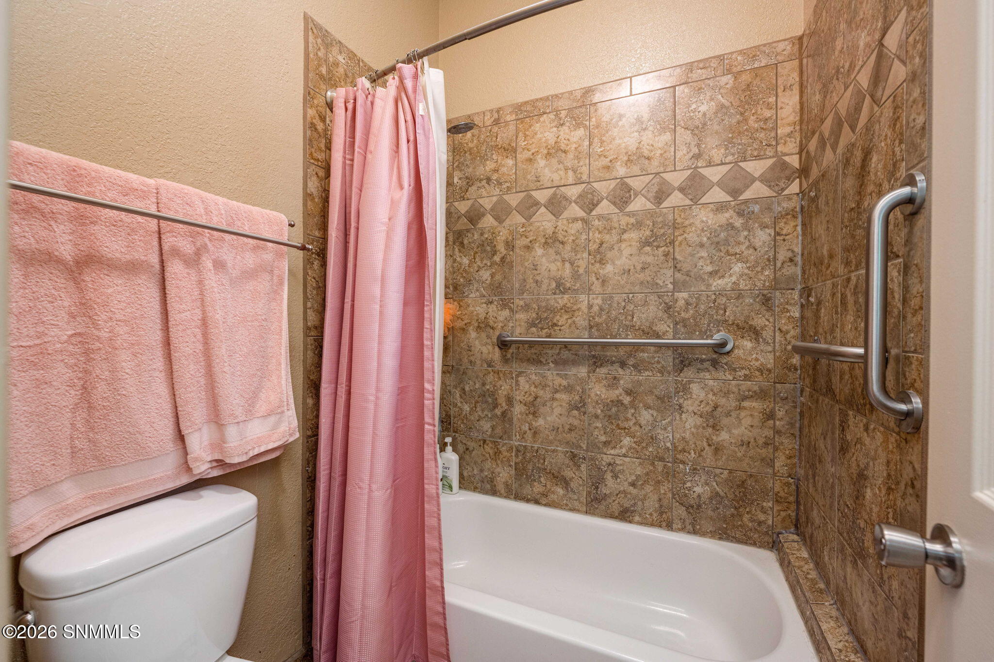 20-web-or-mls-Snappin Homes (Jasmine958)