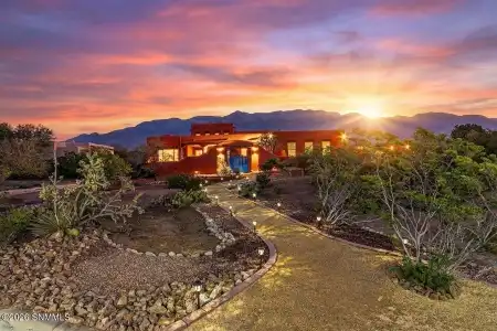 5366 Redman Road, Las Cruces, New Mexico 88011, 3 Bedrooms Bedrooms, ,2 BathroomsBathrooms,Residential,For Sale,Redman,2600897
