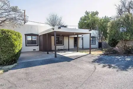 815 Conway Avenue, Las Cruces, New Mexico 88005, 3 Bedrooms Bedrooms, ,2 BathroomsBathrooms,Residential,For Sale,Conway,2600498