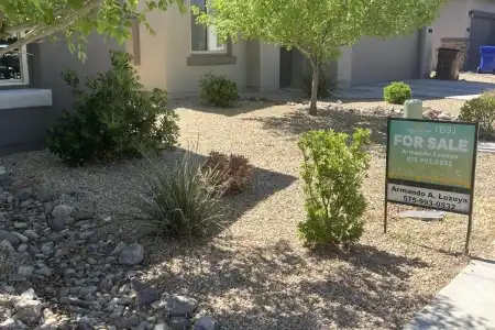 3854 San Marino Road, Las Cruces, New Mexico 88012, 3 Bedrooms Bedrooms, ,2 BathroomsBathrooms,Residential,For Sale,San Marino,2600903