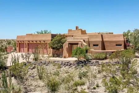 6145 Luna De Oro, Las Cruces, New Mexico 88011, 3 Bedrooms Bedrooms, ,2.5 BathroomsBathrooms,Residential,For Sale,Luna De Oro,2600909