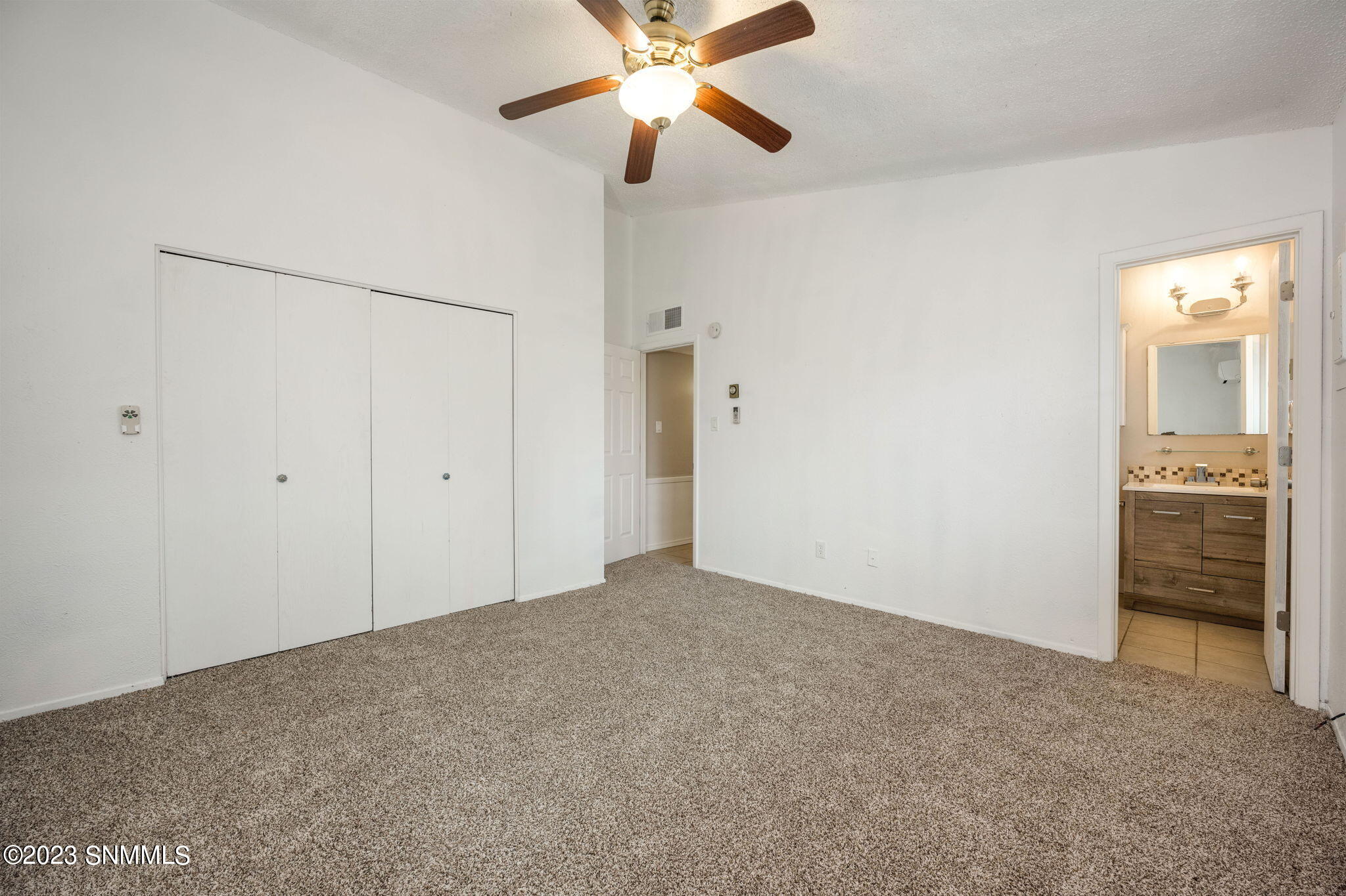 19-web-or-mls-Willow 1290-74