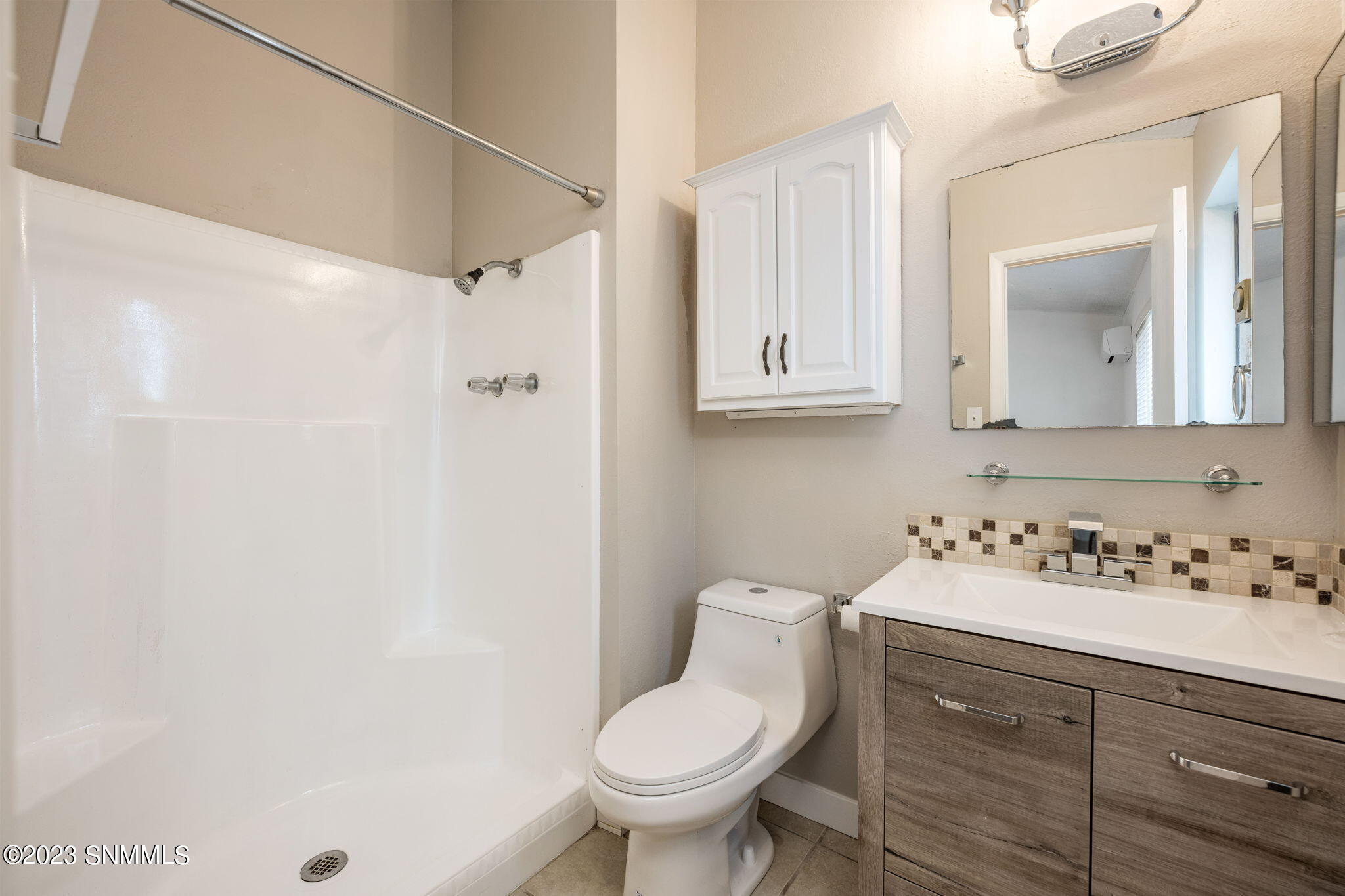 20-web-or-mls-Willow 1290-77