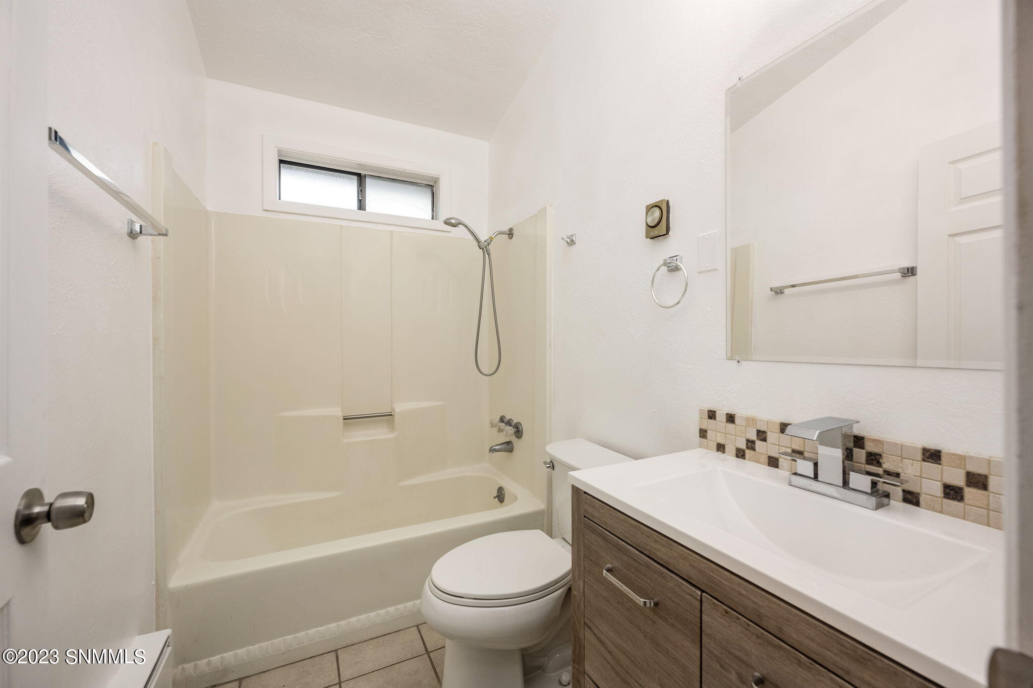 22-web-or-mls-Willow 1290-84