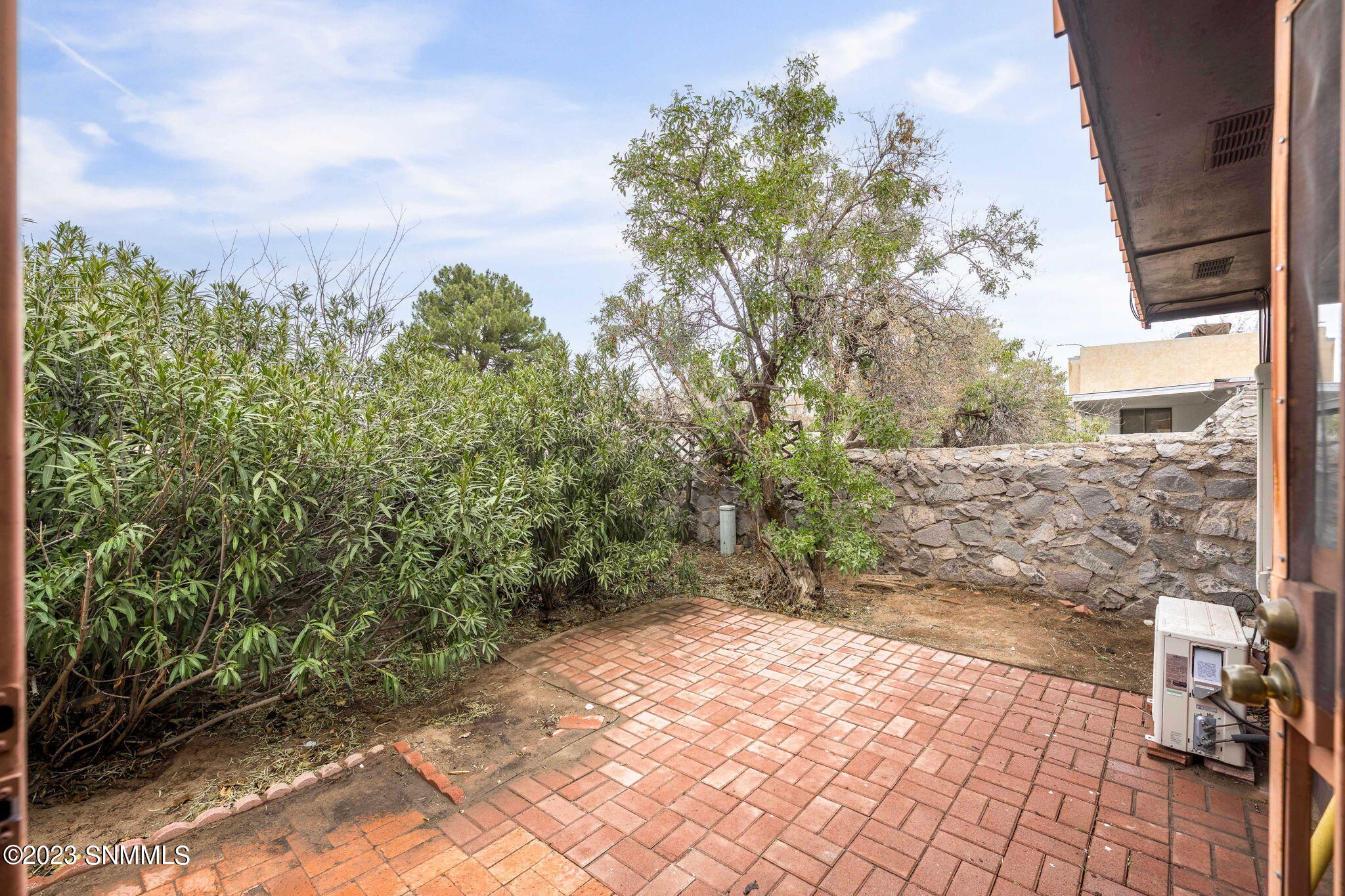 27-web-or-mls-Willow 1290-100